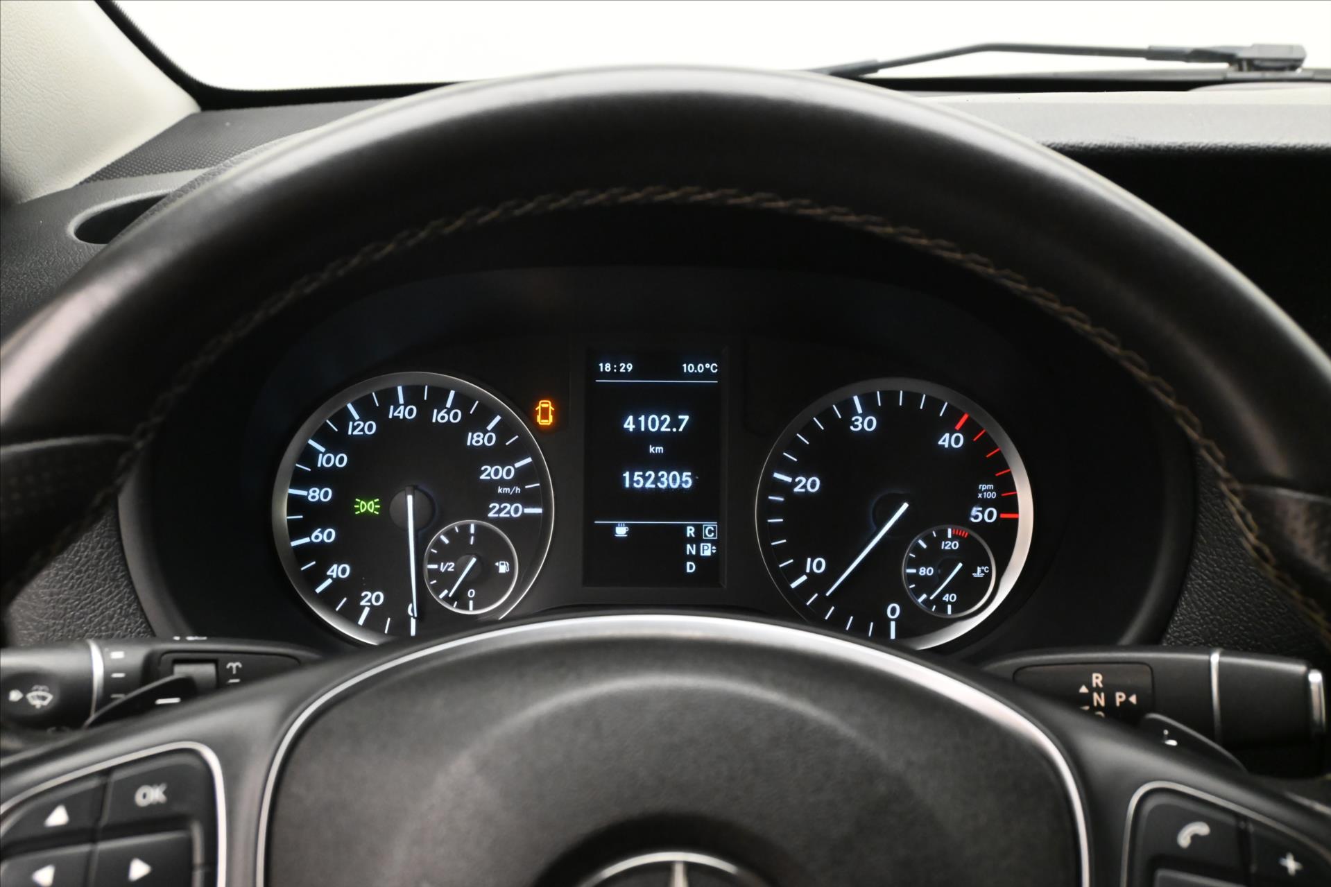 Hlavní fotografie vozu Mercedes-Benz Vito 2,1 116 CDi 120 kW AT7 8míst 4Matic Panorama Záruka až (15)