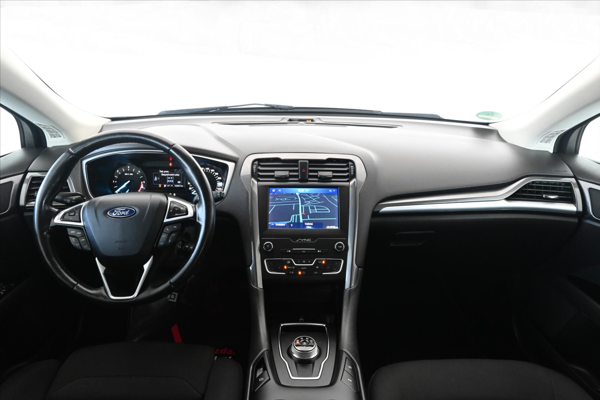 Hlavní fotografie vozu Ford Mondeo 2,0 EcoBlue 110 kW AT/8 Záruka až 5 let (11)