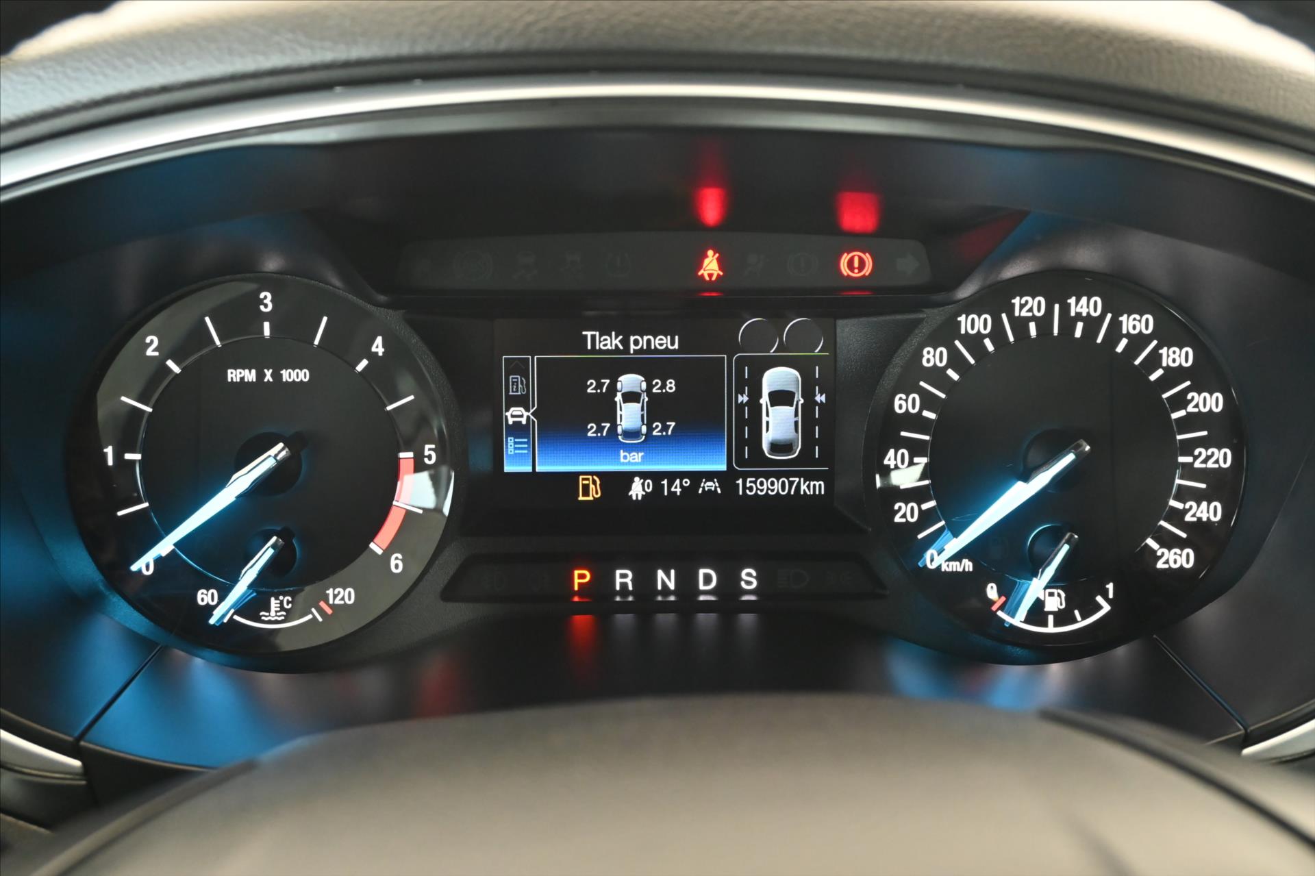 Hlavní fotografie vozu Ford Mondeo 2,0 EcoBlue 110 kW AT/8 Záruka až 5 let (13)