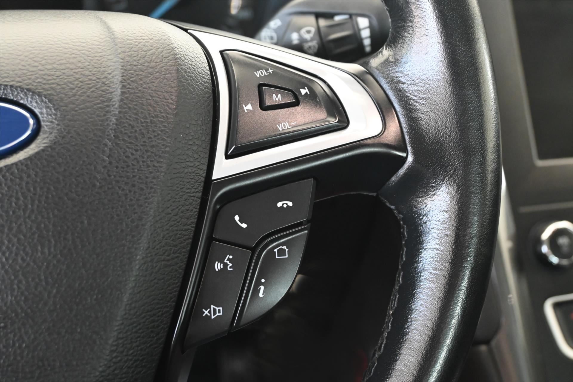 Hlavní fotografie vozu Ford Mondeo 2,0 EcoBlue 110 kW AT/8 Záruka až 5 let (18)
