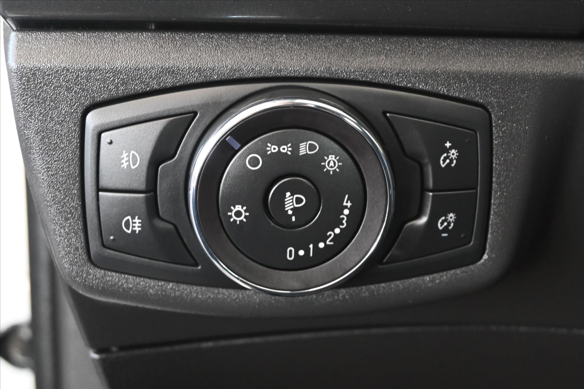 Hlavní fotografie vozu Ford Mondeo 2,0 EcoBlue 110 kW AT/8 Záruka až 5 let (24)