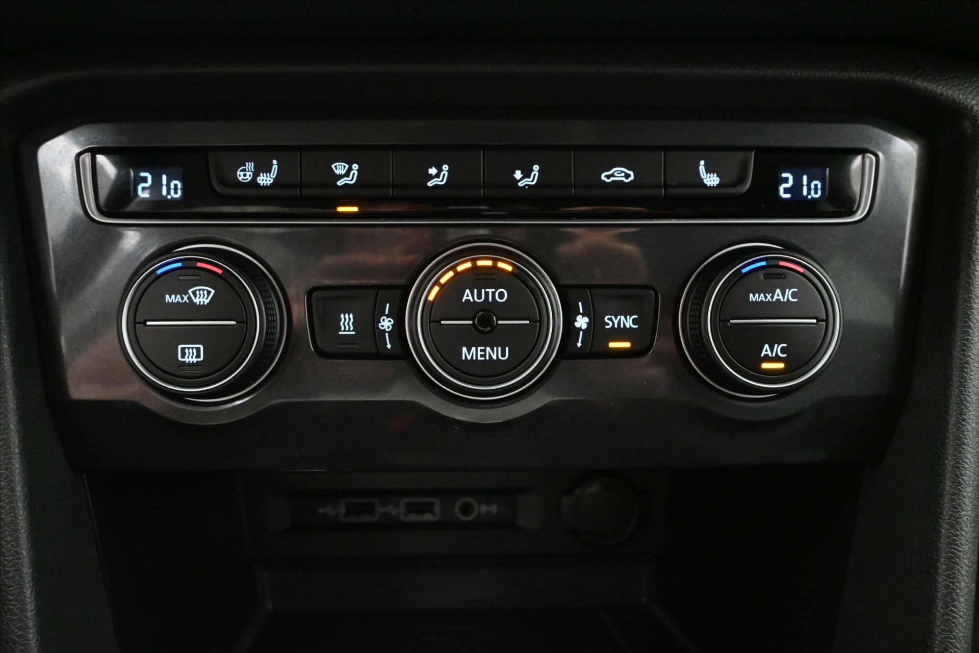 Main photo of the car Volkswagen Tiguan allspace 2.0 TDI 176 kW DSG Business Premium Warranty up to 5 years (20)
