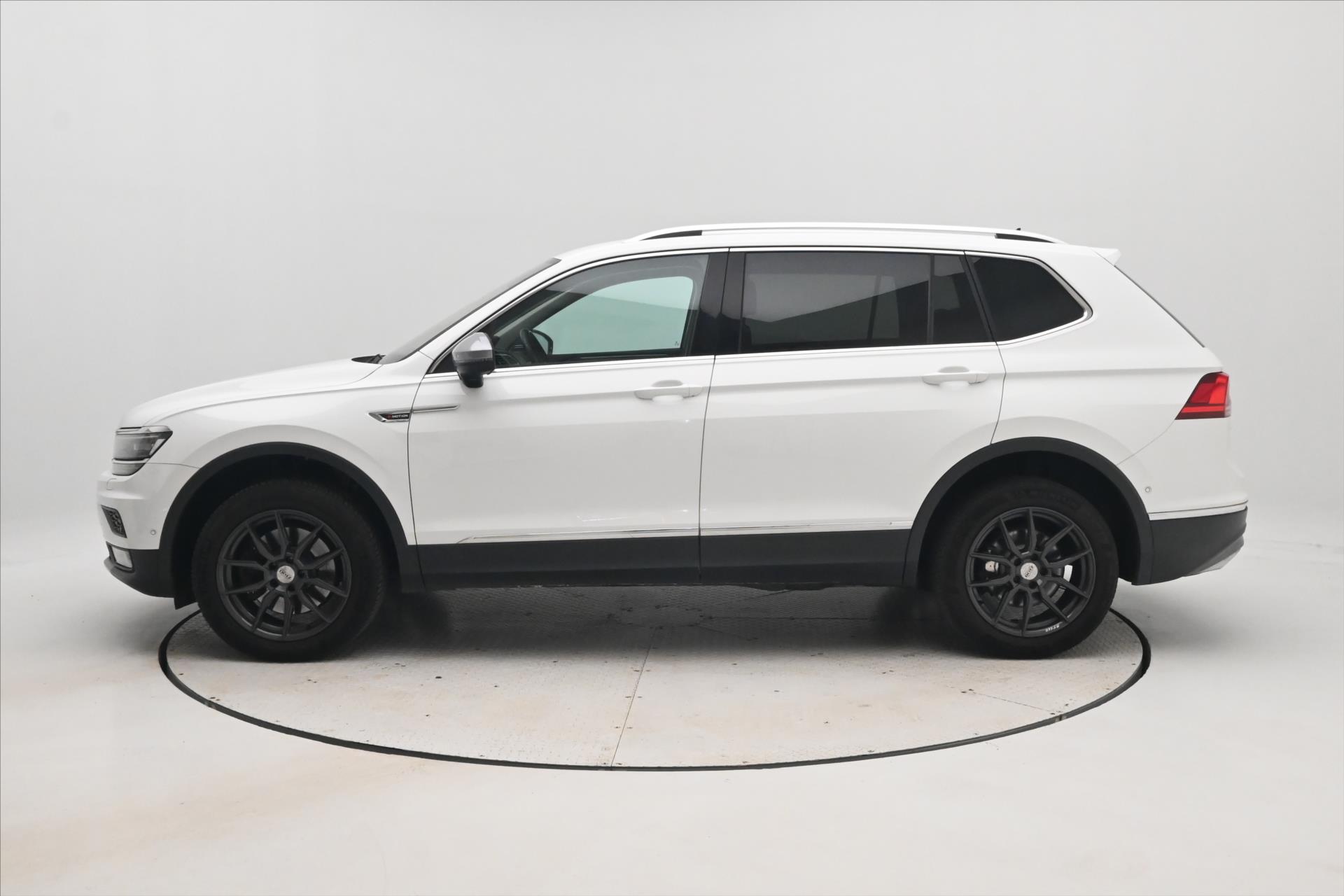 Main photo of the car Volkswagen Tiguan allspace 2.0 TDI 176 kW DSG Business Premium Warranty up to 5 years (8)