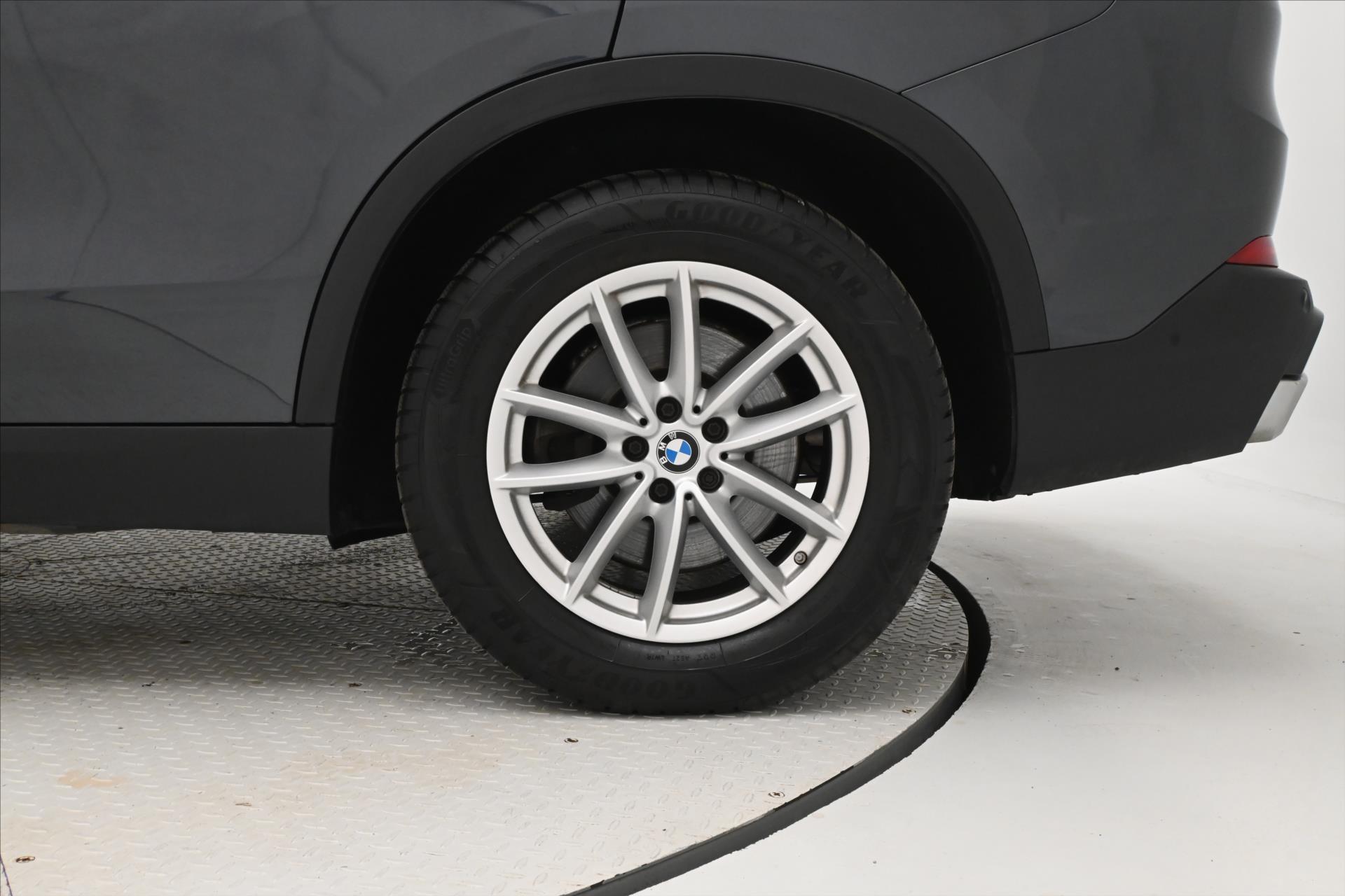Hlavní fotografie vozu BMW X5 3,0 d xDrive 210 kW AT8 Panorama Záruka až 5 let (30)