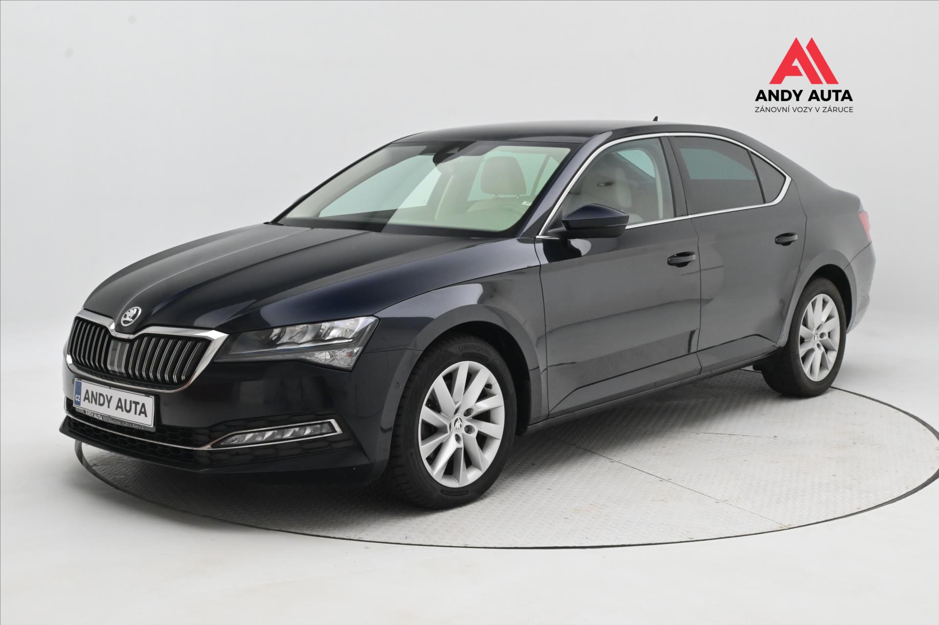 Škoda Superb 2,0 TDI 110kW Style Záruka až 5 let