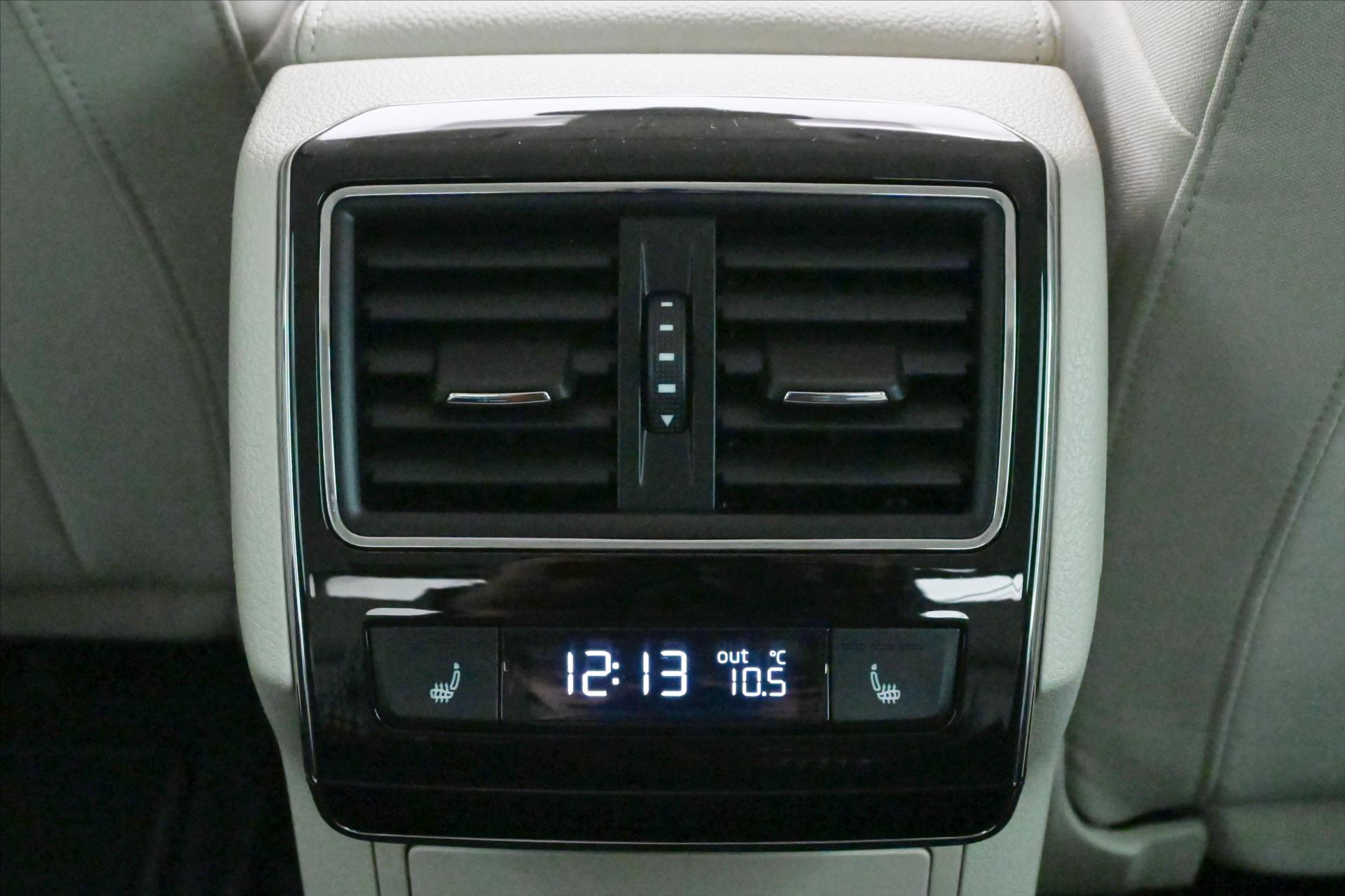 Hlavní fotografie vozu Škoda Superb 2,0 TDI 110kW Style Záruka až 5 let (22)