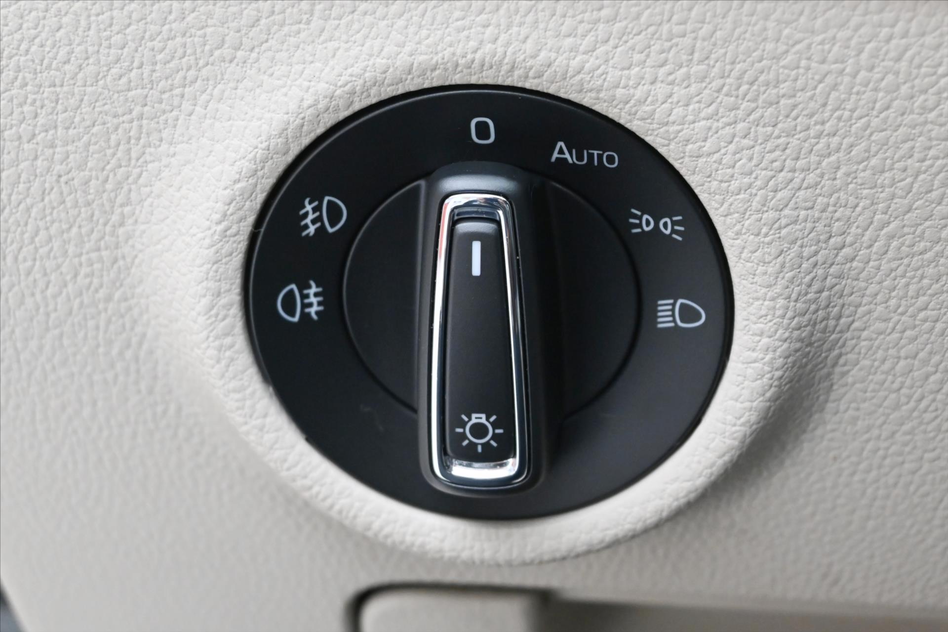 Hlavní fotografie vozu Škoda Superb 2,0 TDI 110kW Style Záruka až 5 let (26)