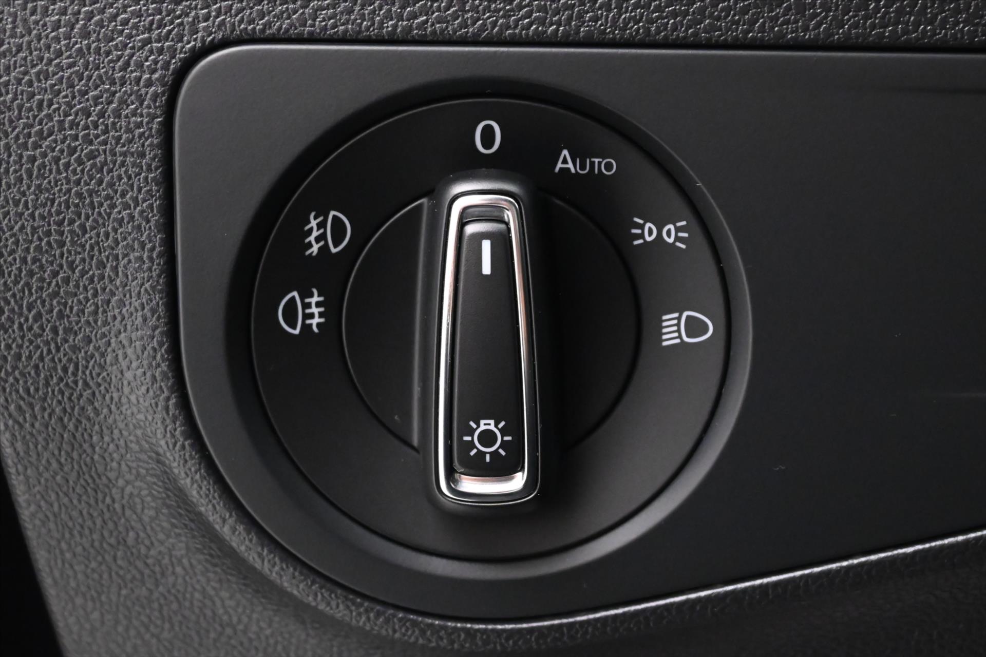 Main photo of the car Volkswagen Tiguan allspace 2.0 TDI 140 kW 4x4 DSG 7 seats Warranty up to 5 years (27)