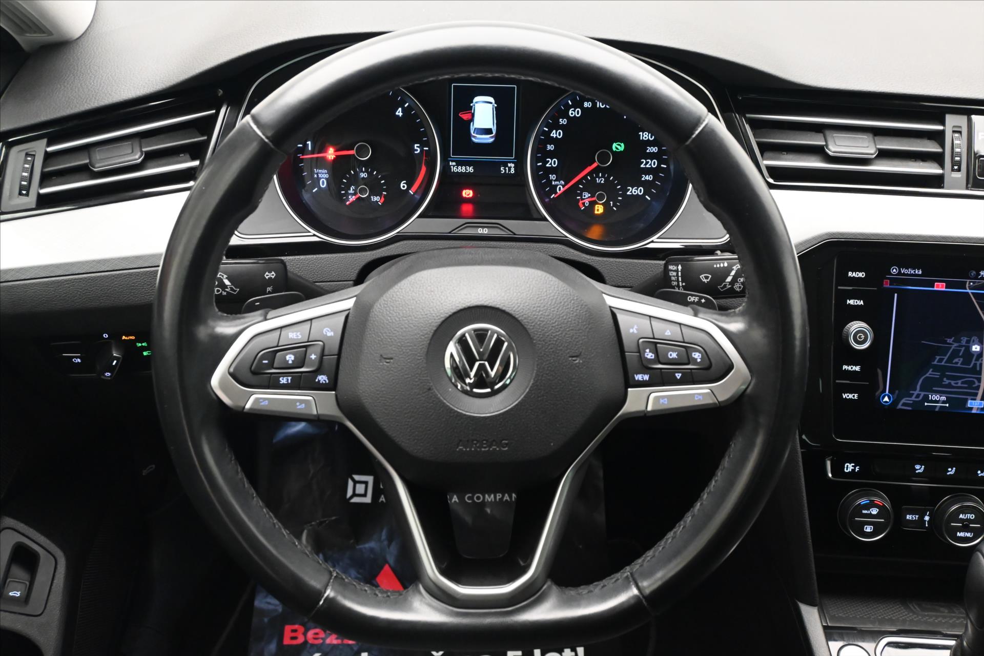 Hlavní fotografie vozu Volkswagen Passat 2,0 TDI 140 kW DSG Business Záruka až 5 let (18)