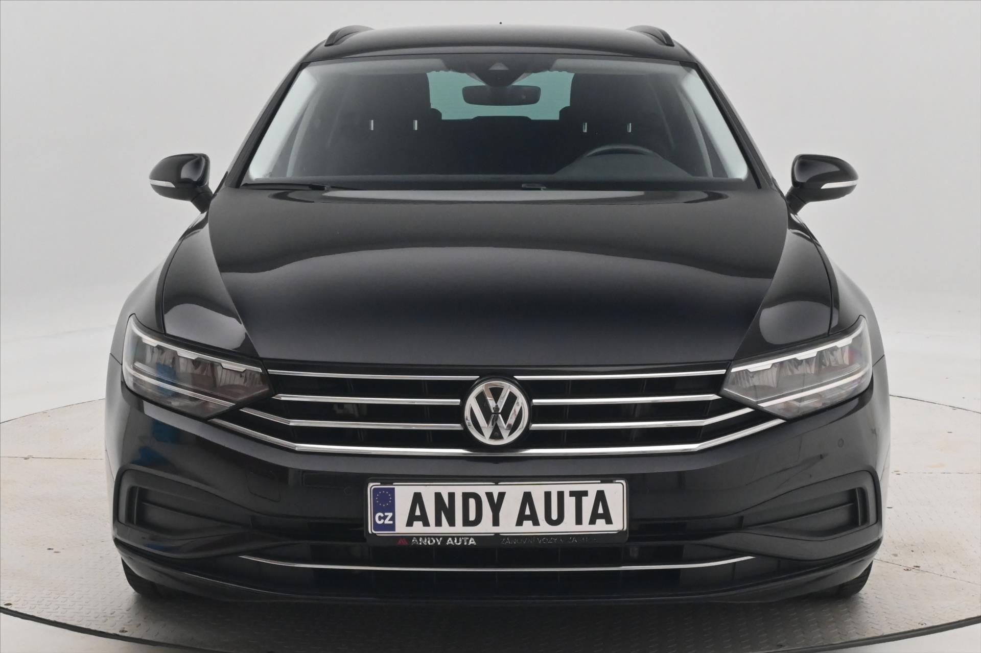 Hlavní fotografie vozu Volkswagen Passat 2,0 TDI 140 kW DSG Business Záruka až 5 let (2)