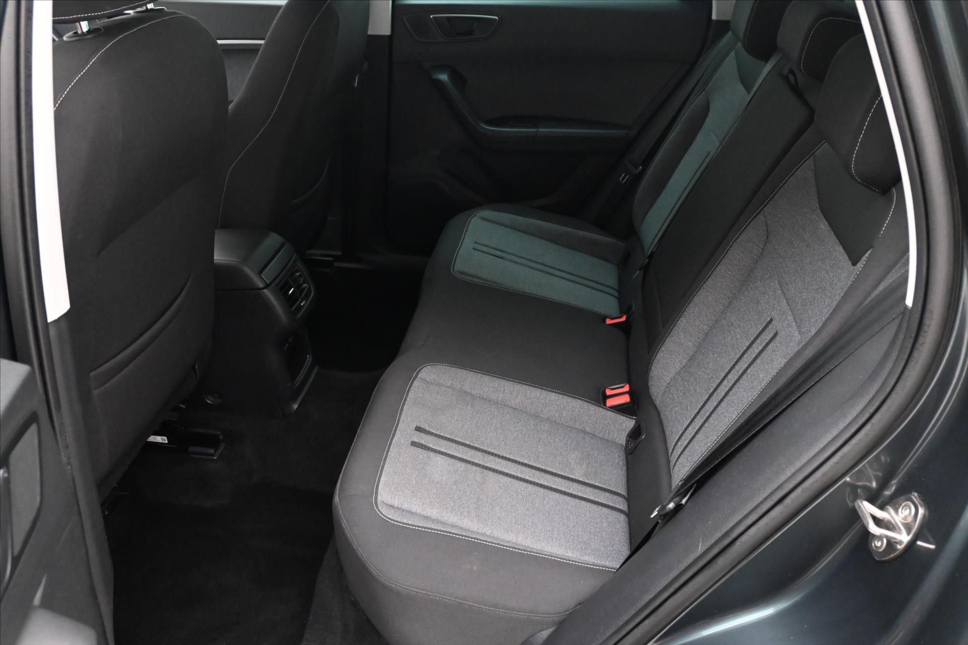 Main photo of the car Seat Ateca 1.5 TSI 110 kW Style Business Intense Warranty up to 5 years (14)