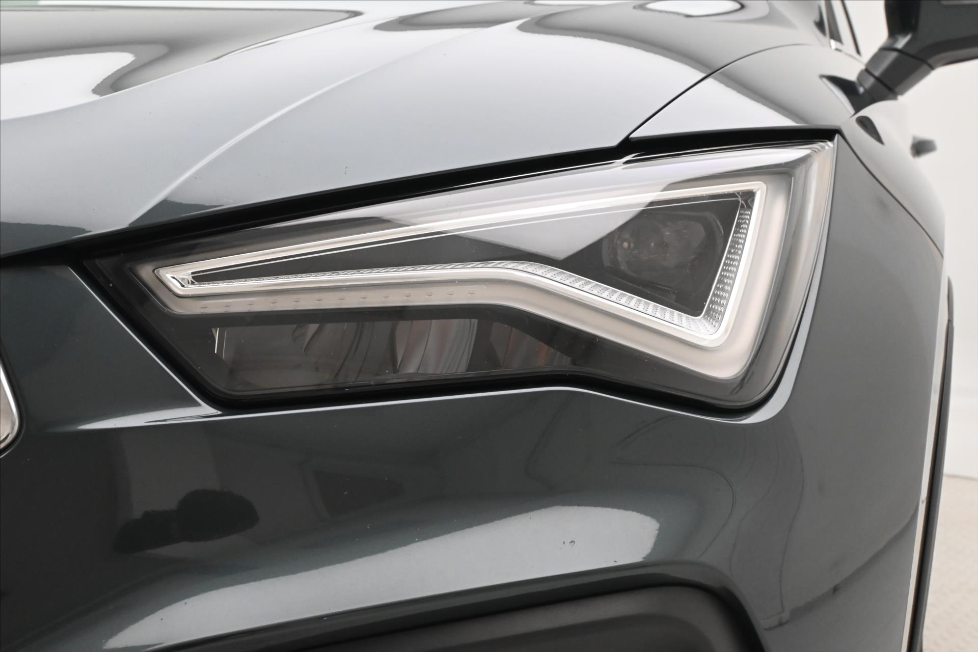 Main photo of the car Seat Ateca 1.5 TSI 110 kW Style Business Intense Warranty up to 5 years (29)