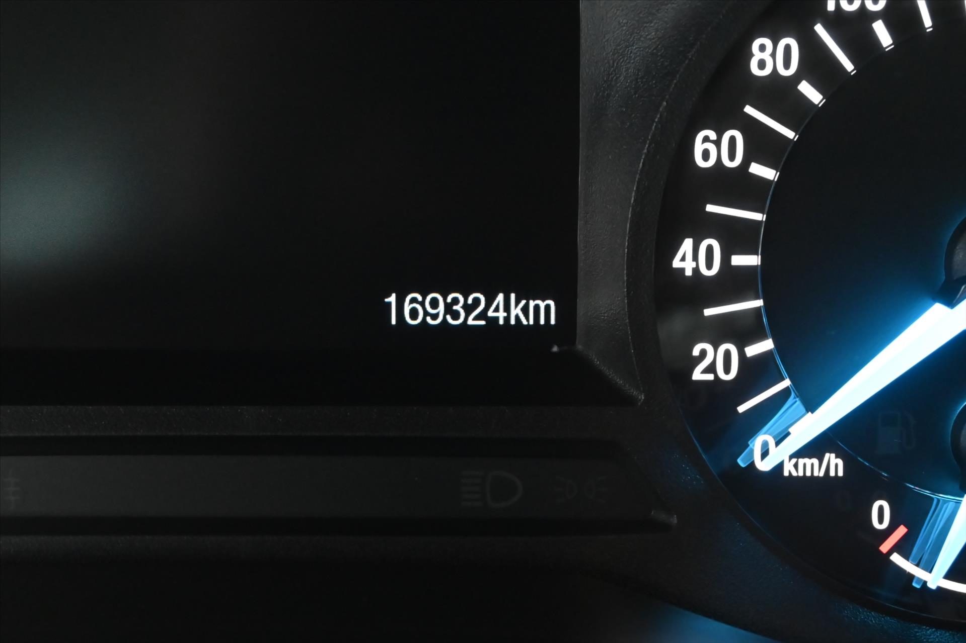 Hlavní fotografie vozu Ford Mondeo 2,0 EcoBlue 110 kW Business Záruka až 5 let (14)