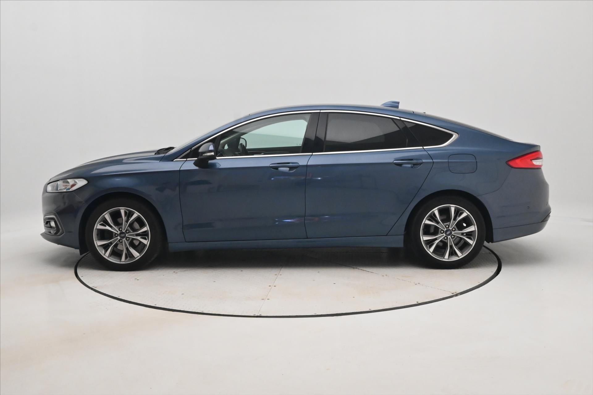 Hlavní fotografie vozu Ford Mondeo 2,0 EcoBlue 110kW AT8 Titanium Záruka až 5 let (8)