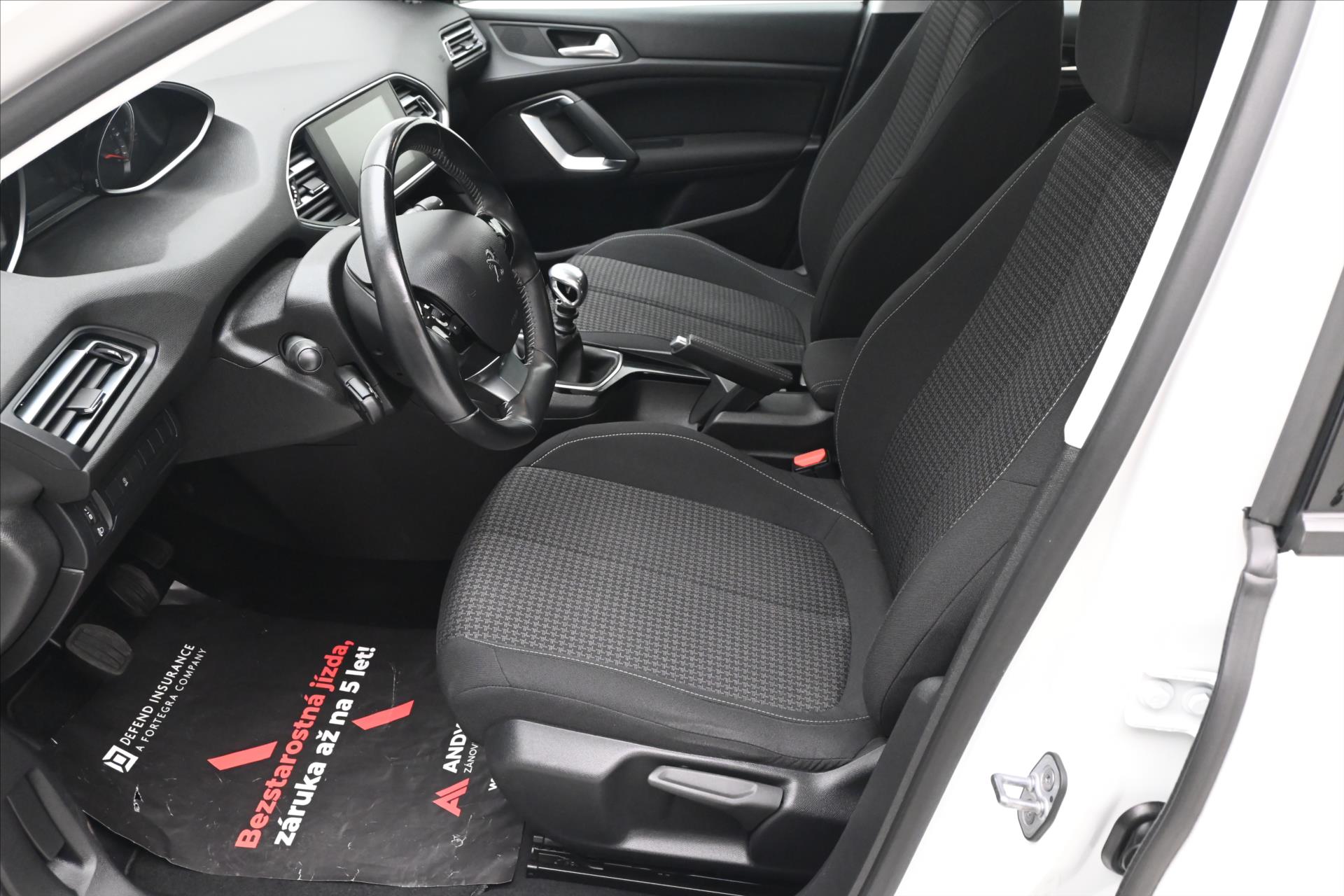 Hlavní fotografie vozu Peugeot 308 1,5 BlueHDi 96 kW Active Business Záruka až 5 let (13)