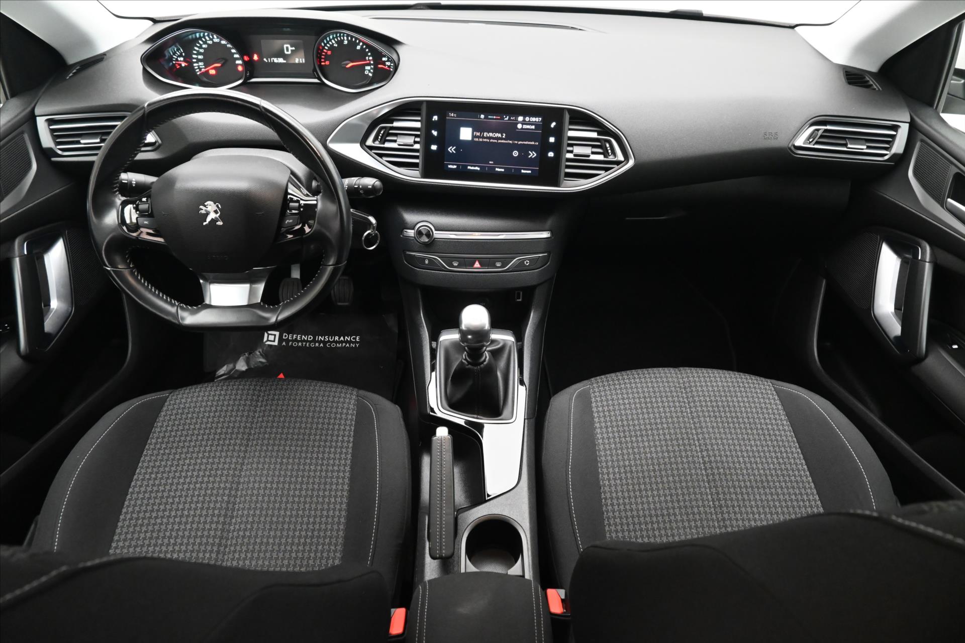 Hlavní fotografie vozu Peugeot 308 1,5 BlueHDi 96 kW Active Business Záruka až 5 let (15)