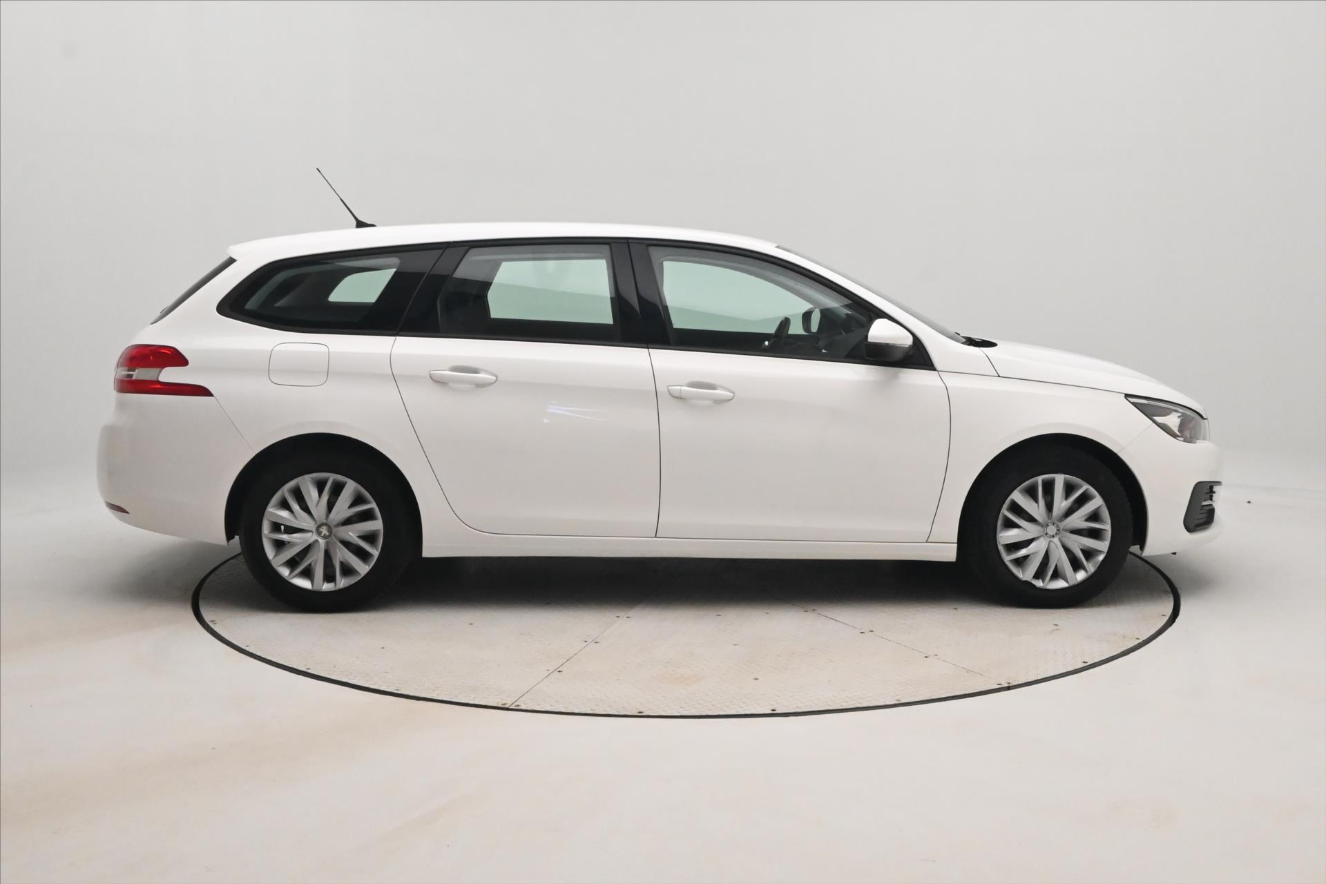 Hlavní fotografie vozu Peugeot 308 1,5 BlueHDi 96 kW Active Business Záruka až 5 let (4)