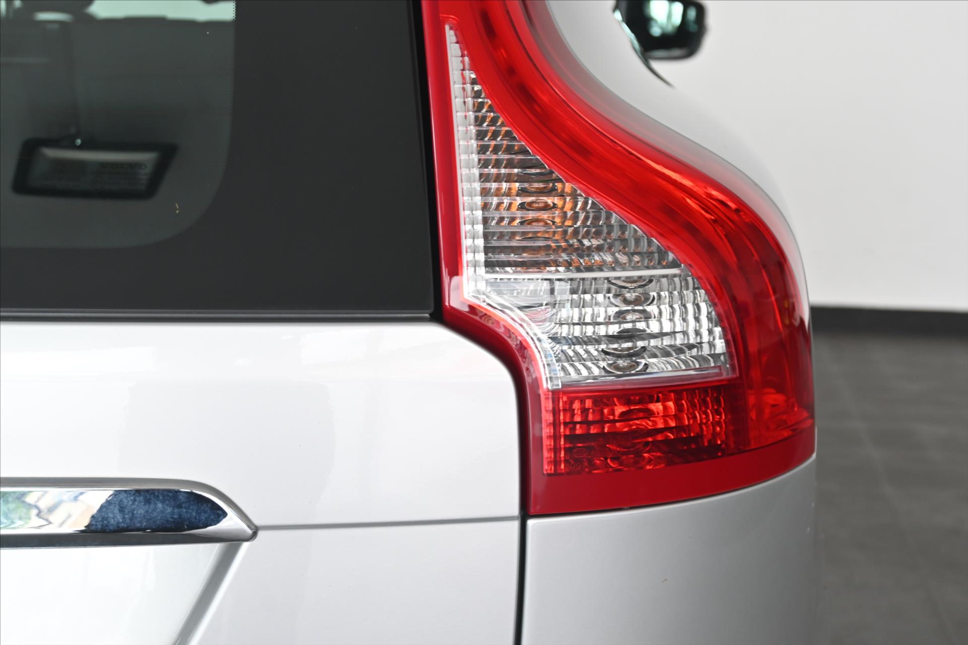 Hlavní fotografie vozu Volvo XC60 2,4 D5 133 kW AT6 AWD Záruka až 5 let (28)