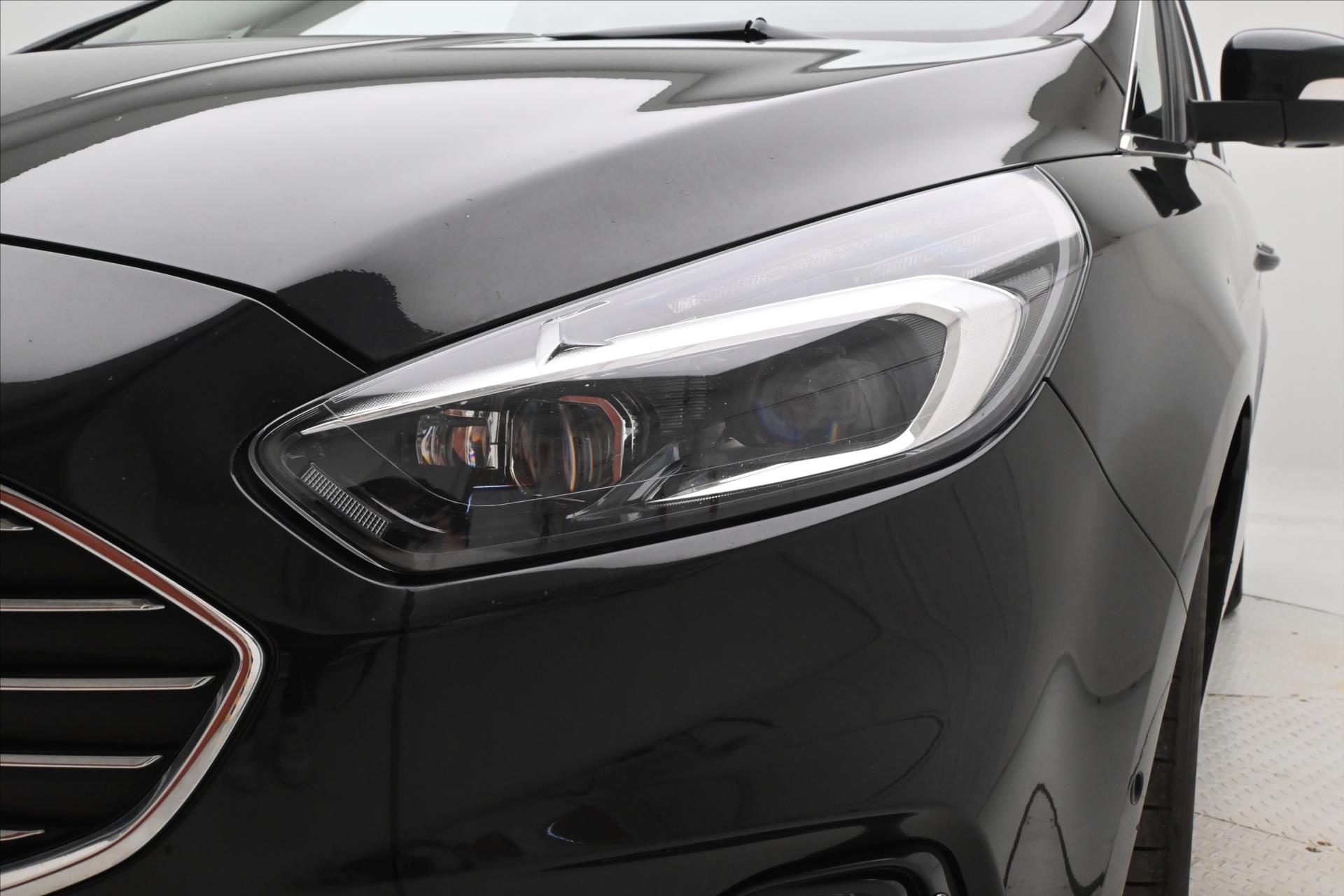 Main photo of the car Ford S-Max 2.0 EcoBlue 140 kW AT8 Titanium Warranty up to 5 years (28)
