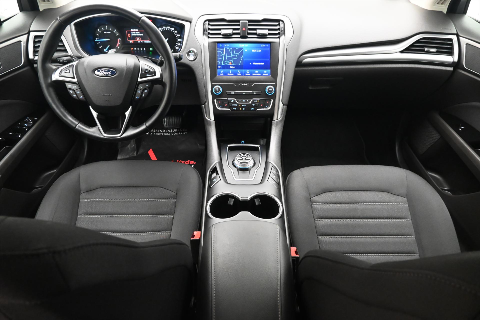 Hlavní fotografie vozu Ford Mondeo 2,0 EcoBlue 110 kW Titanium AT8 Záruka až 5 let (15)