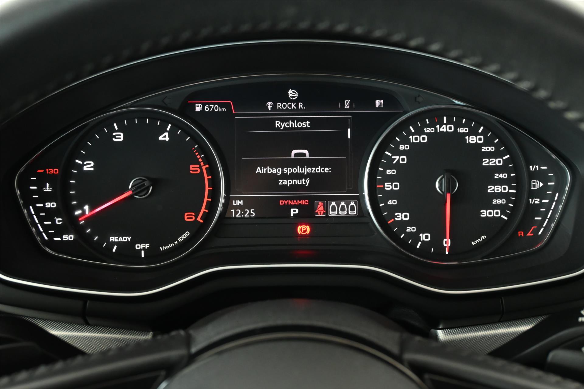 Hlavní fotografie vozu Audi A4 2,0 40TDI 140 kW S-Tronic Záruka až 5 let (13)