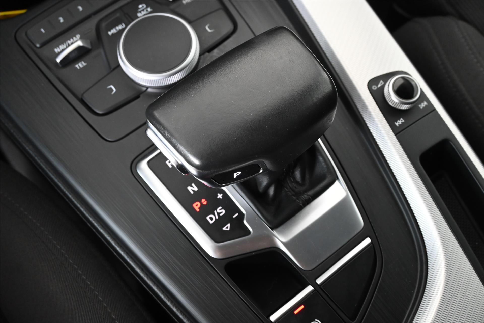 Hlavní fotografie vozu Audi A4 2,0 40TDI 140 kW S-Tronic Záruka až 5 let (23)