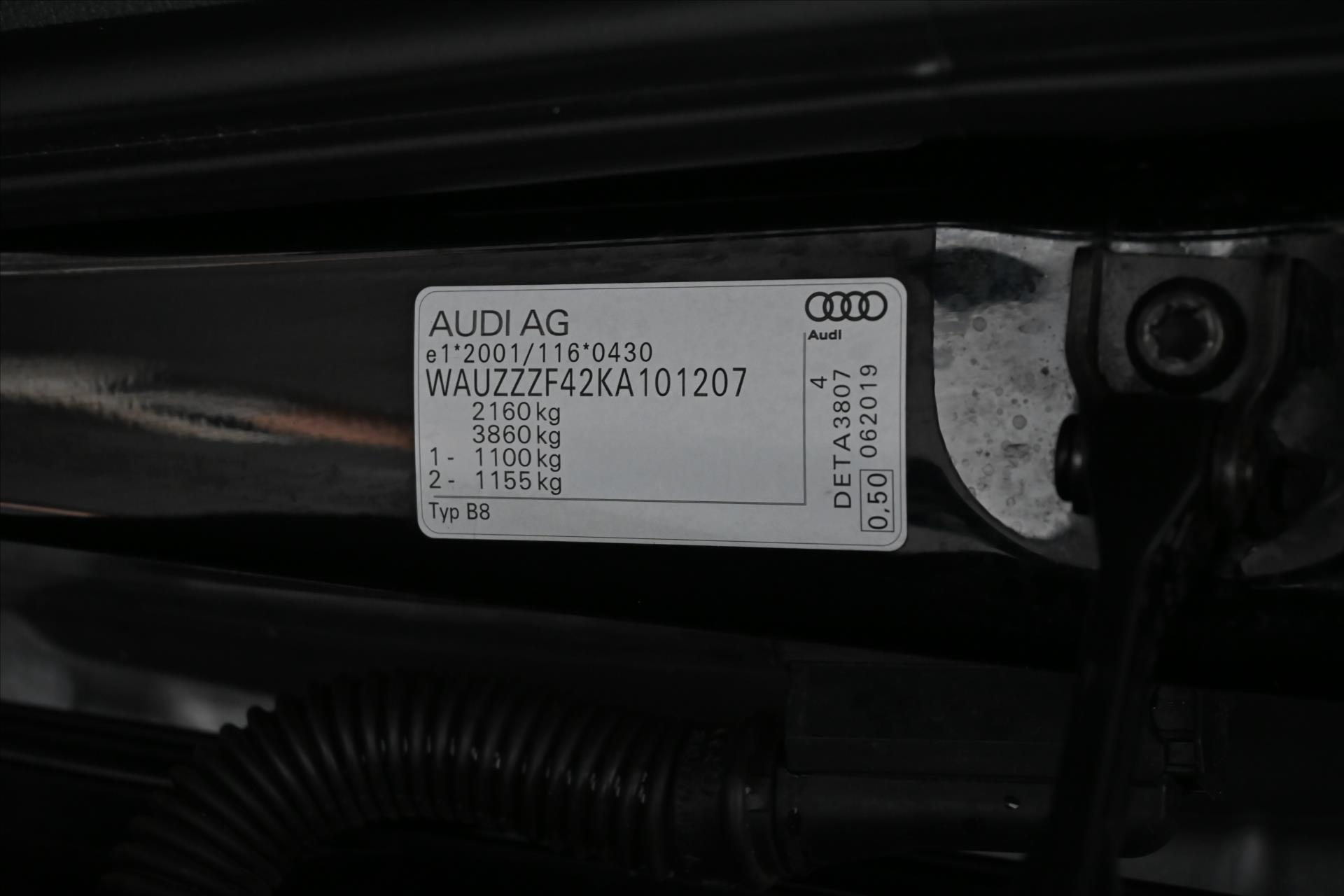 Hlavní fotografie vozu Audi A4 2,0 40TDI 140 kW S-Tronic Záruka až 5 let (8)