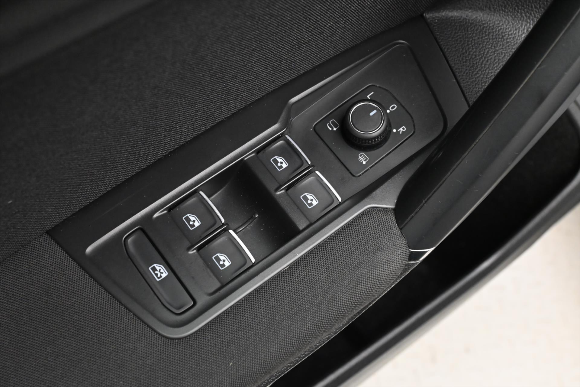 Hlavní fotografie vozu Volkswagen Tiguan Allspace 2,0 TDI 110 kW Navi 7/míst Záruka až 5 let (26)
