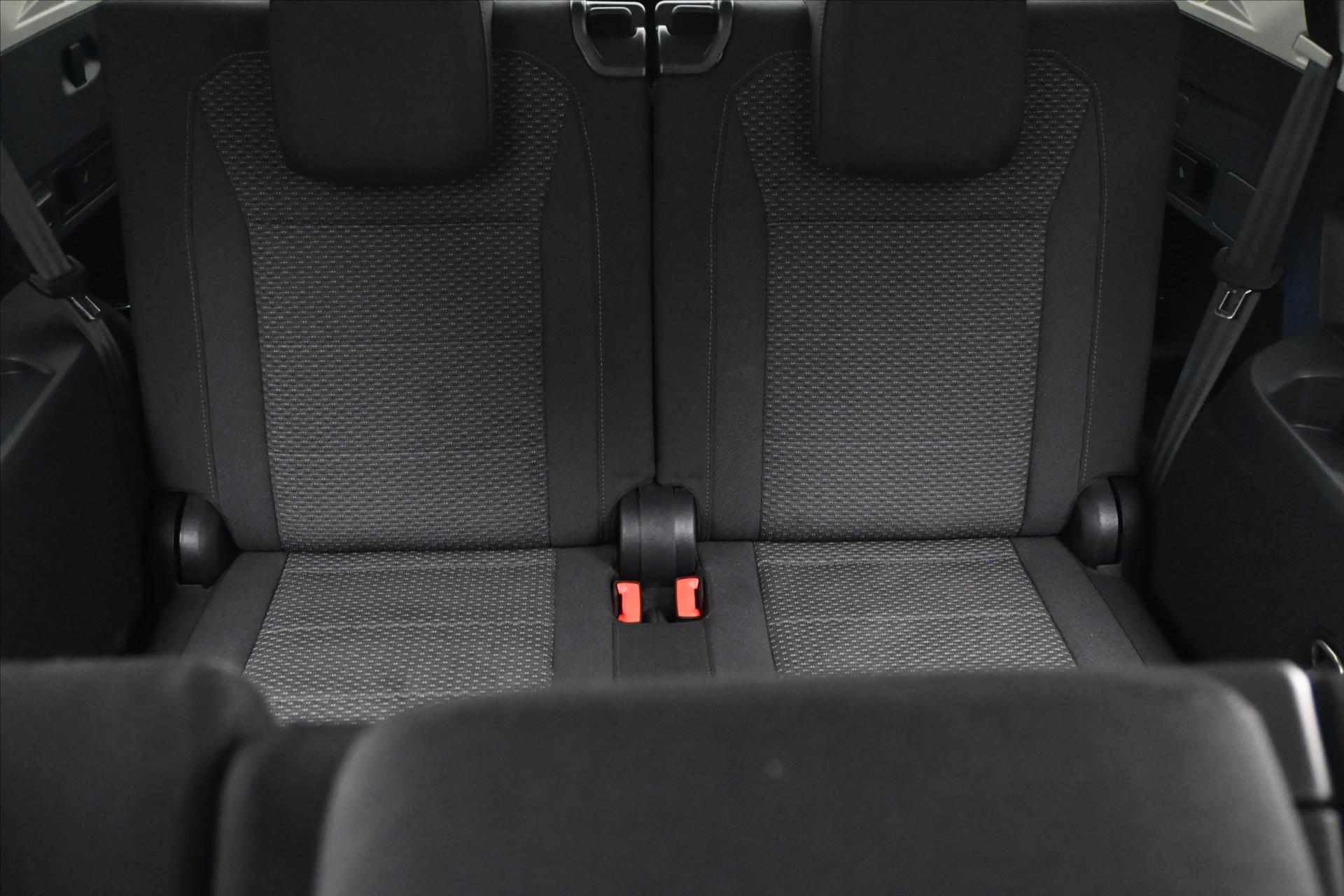 Hlavní fotografie vozu Volkswagen Tiguan Allspace 2,0 TDI 110 kW Navi 7/míst Záruka až 5 let (30)