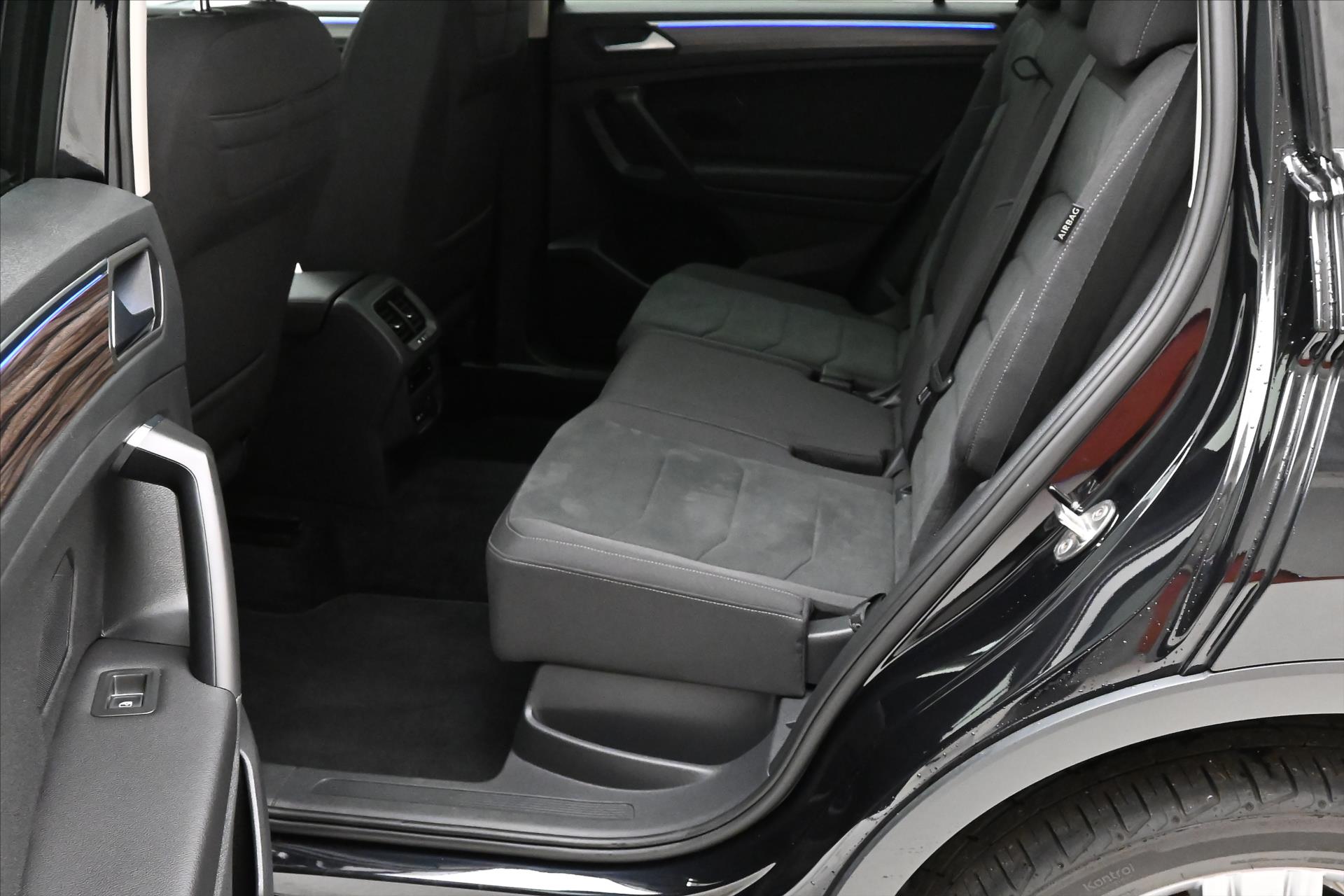 Hlavní fotografie vozu Volkswagen Tiguan Allspace 2,0 TDI 147 kW DSG Elegance 4Motion Záruka až 5 let (14)