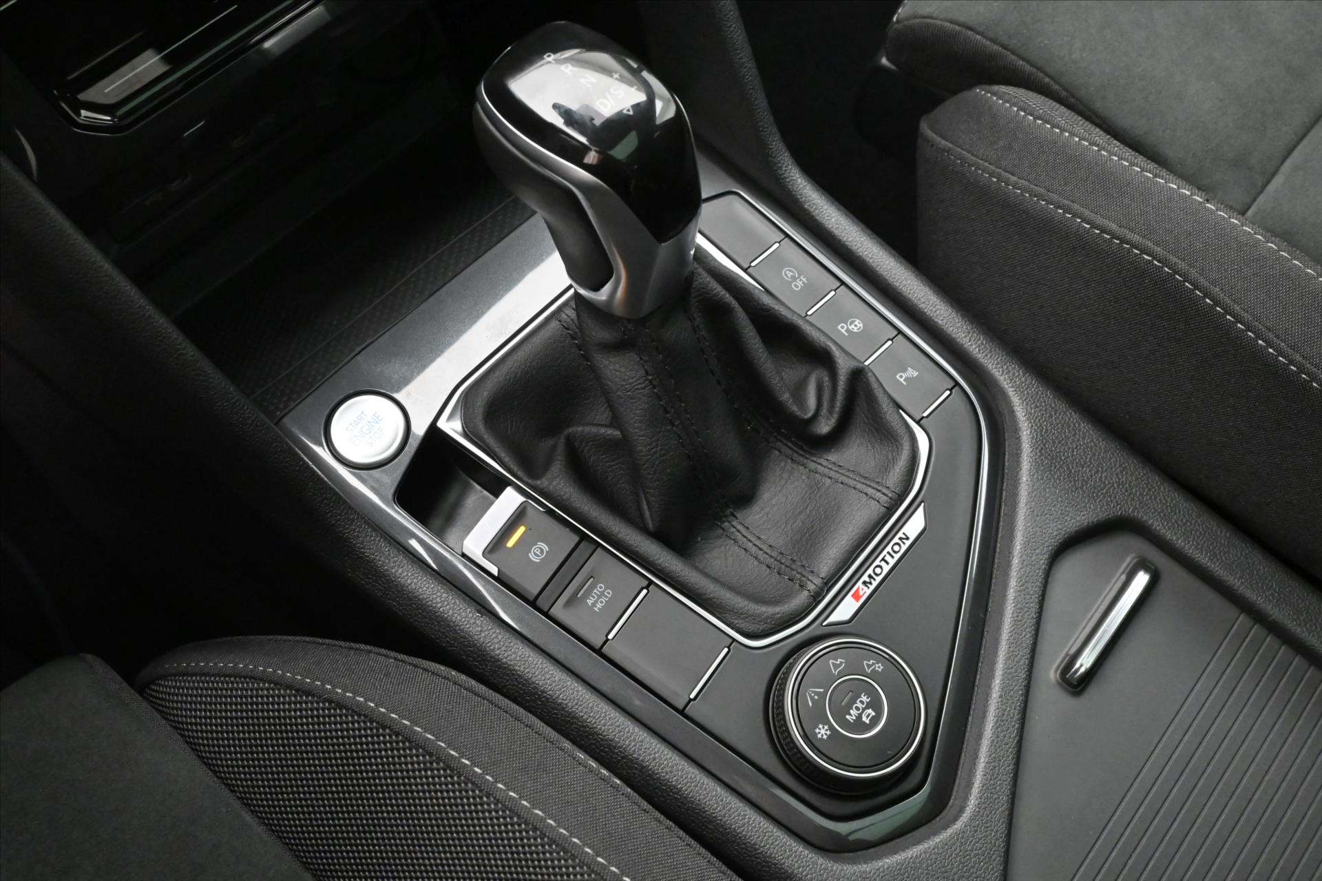 Hlavní fotografie vozu Volkswagen Tiguan Allspace 2,0 TDI 147 kW DSG Elegance 4Motion Záruka až 5 let (23)