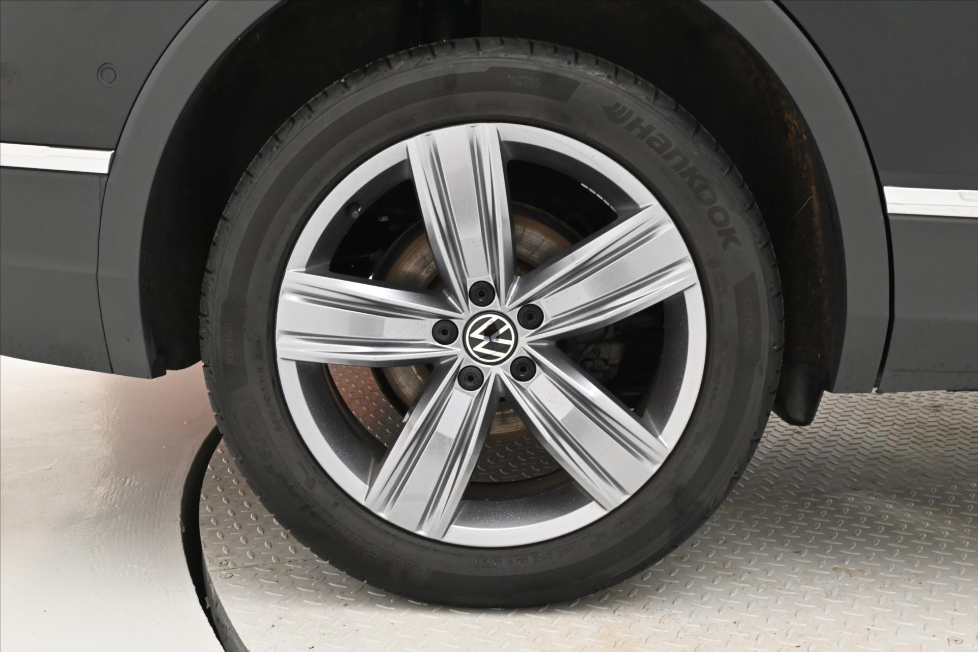Hlavní fotografie vozu Volkswagen Tiguan Allspace 2,0 TDI 147 kW DSG Elegance 4Motion Záruka až 5 let (34)