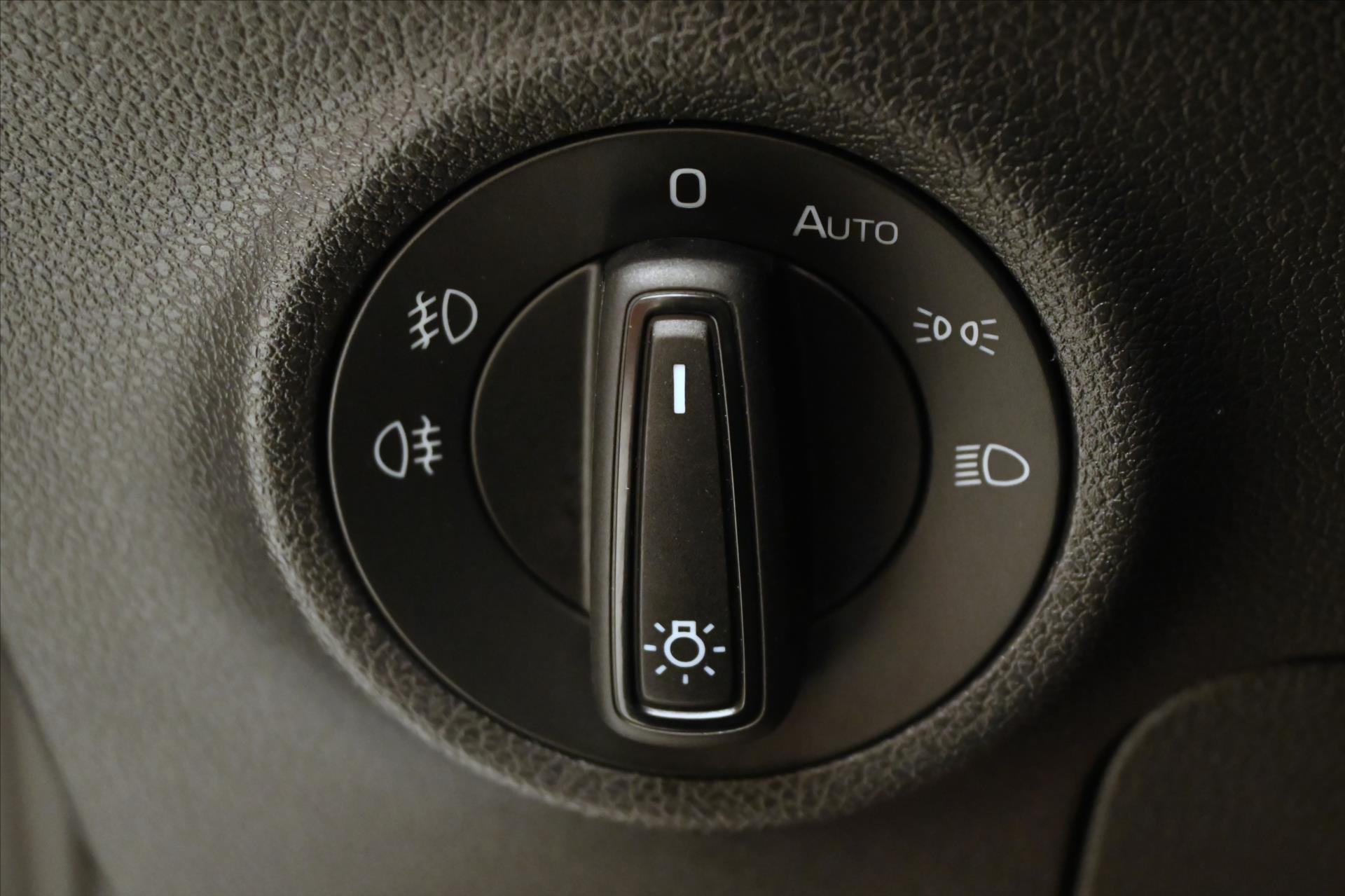 Hlavní fotografie vozu Škoda Karoq 1,5 TSI 110 kW Sportline Záruka až 5 let (26)