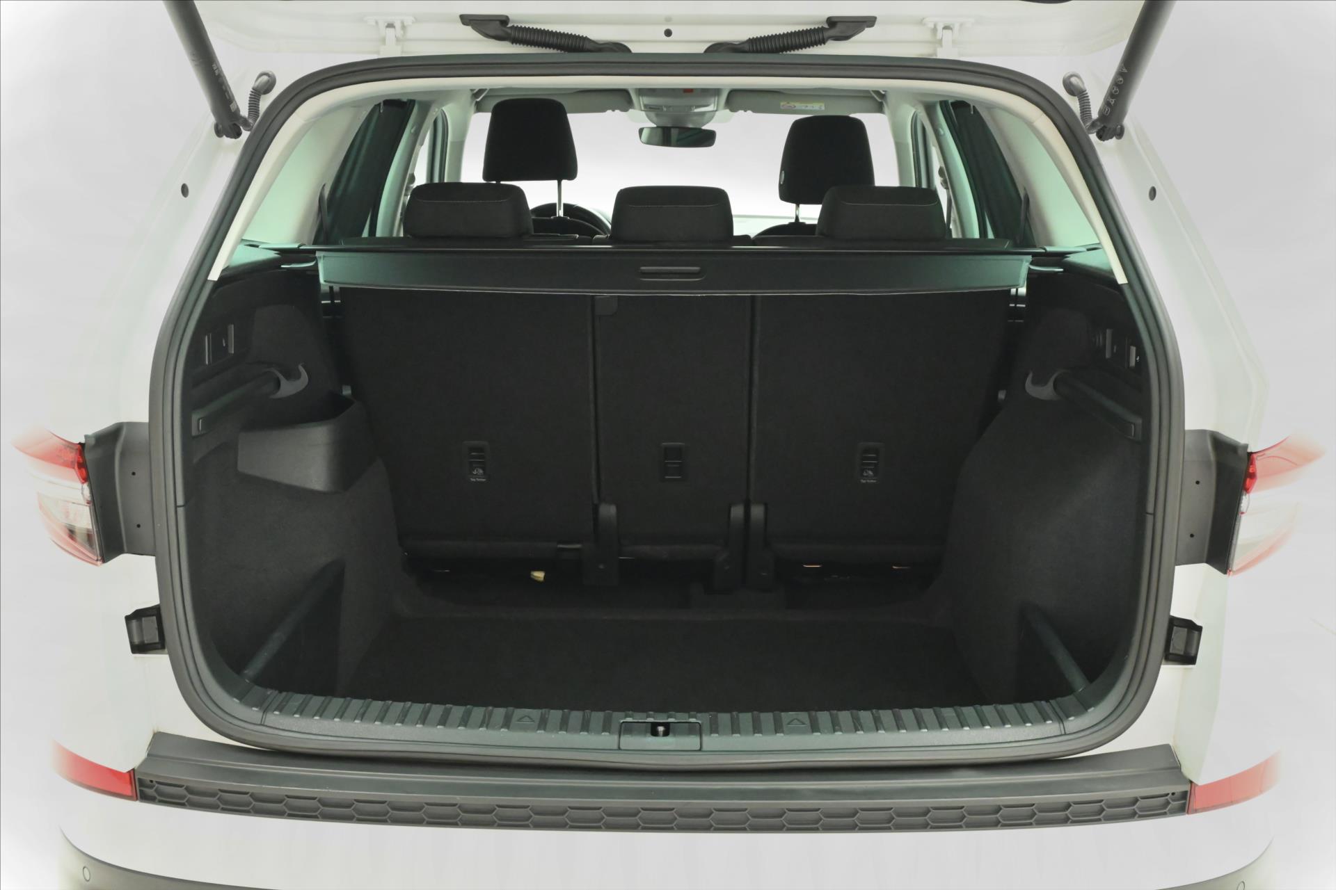 Hlavní fotografie vozu Škoda Kodiaq 2,0 TDI 147 KW DSG 4X4 TAŽNÉ Záruka až 5 let (10)