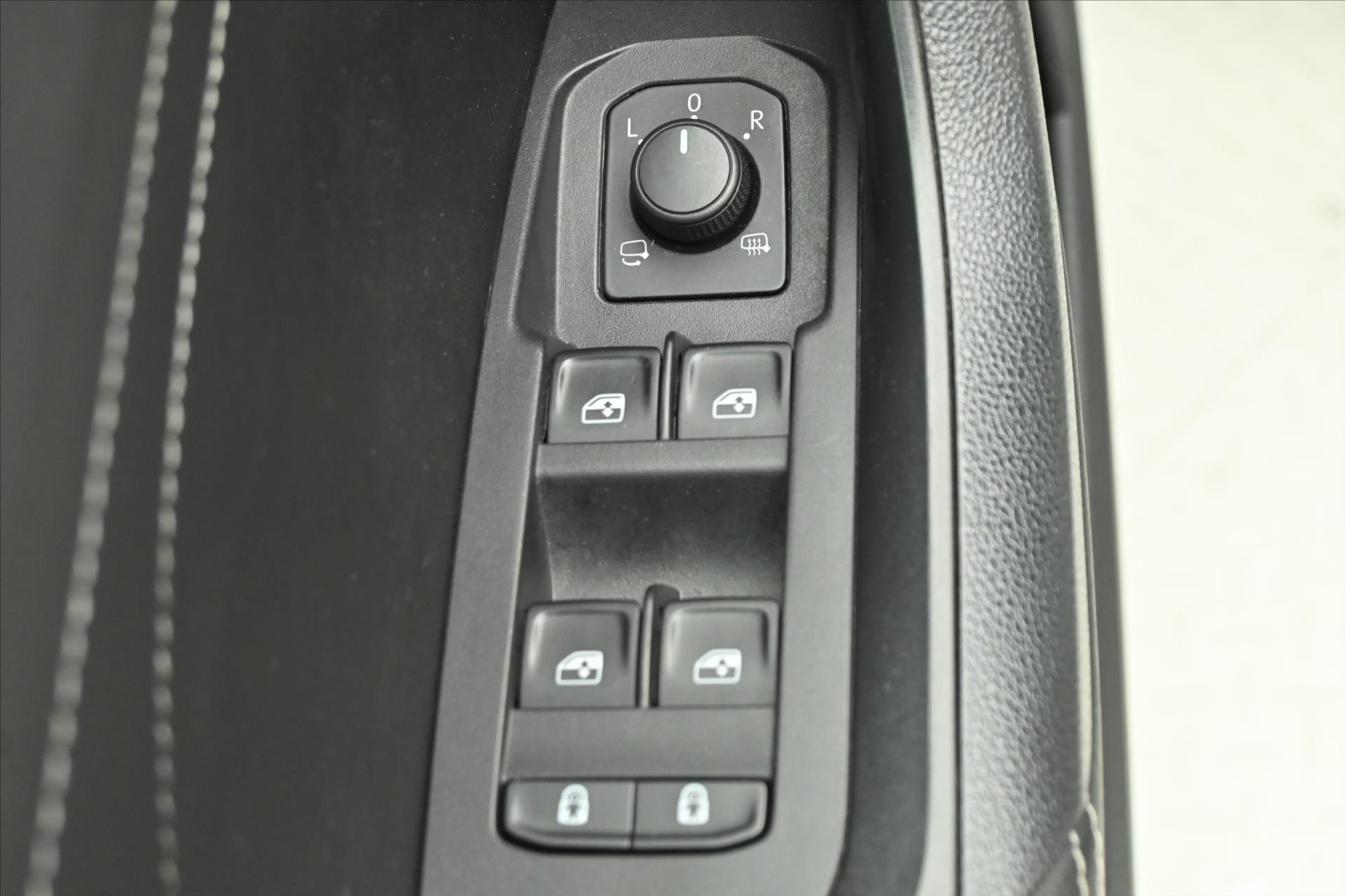 Hlavní fotografie vozu Škoda Kodiaq 2,0 TDI 147 KW DSG 4X4 TAŽNÉ Záruka až 5 let (27)