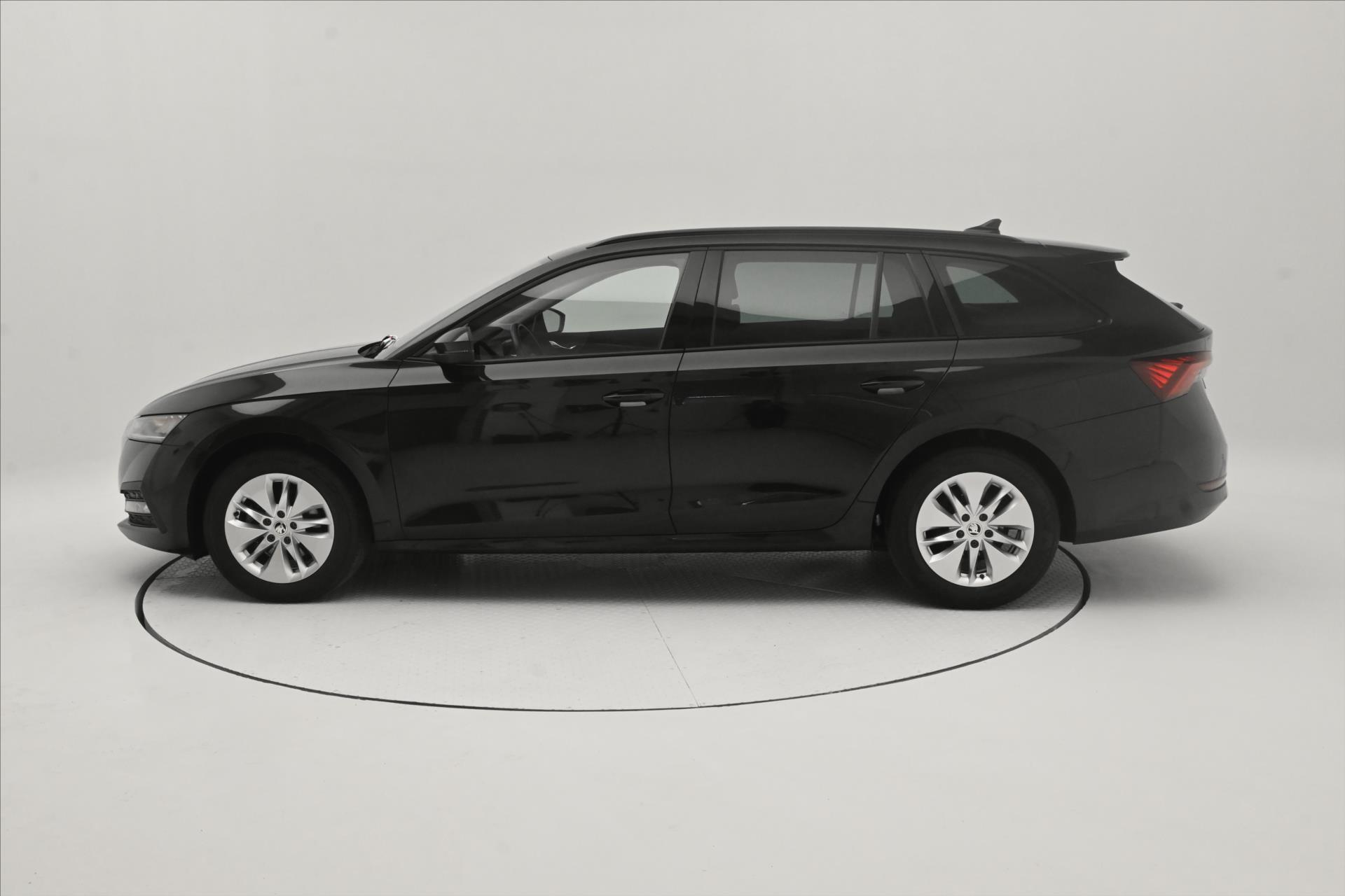 Main photo of the car Skoda Octavia 2.0 TDI 110KW DSG Ambition Warranty up to 5 years (8)
