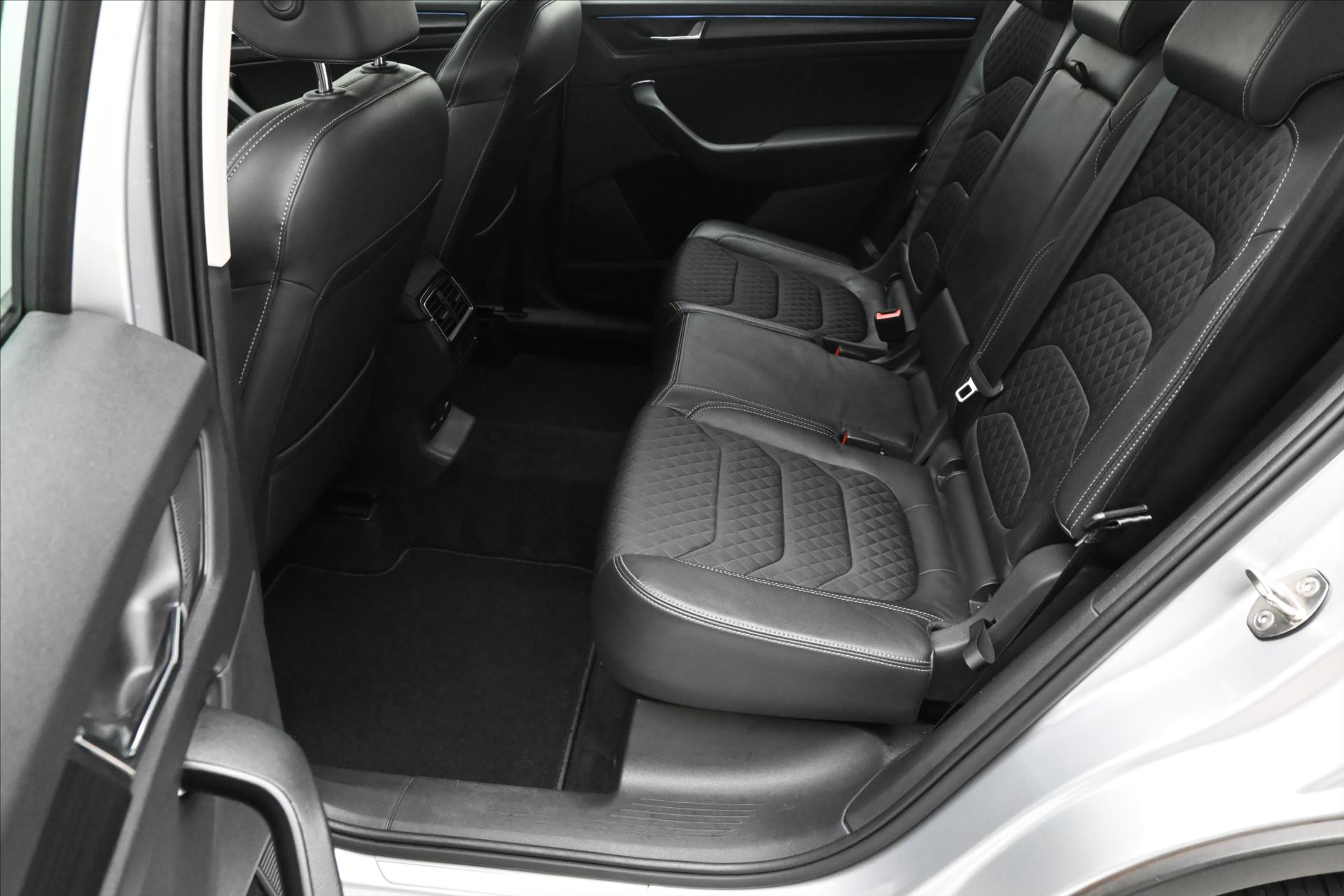 Hlavní fotografie vozu Škoda Kodiaq 1,5 TSI 110 kW DSG Business Záruka až 5 let (14)