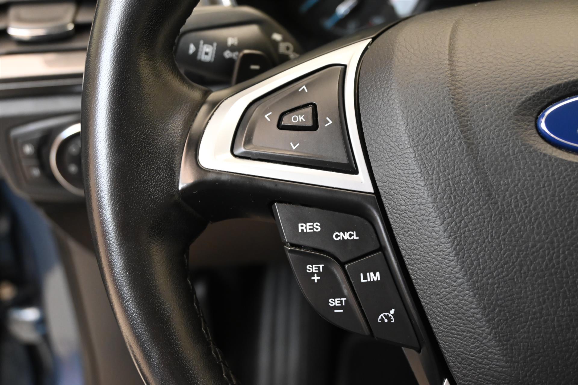 Hlavní fotografie vozu Ford Mondeo 2,0 TDCi 110kW AT8 Titanium Záruka až 5 let (21)