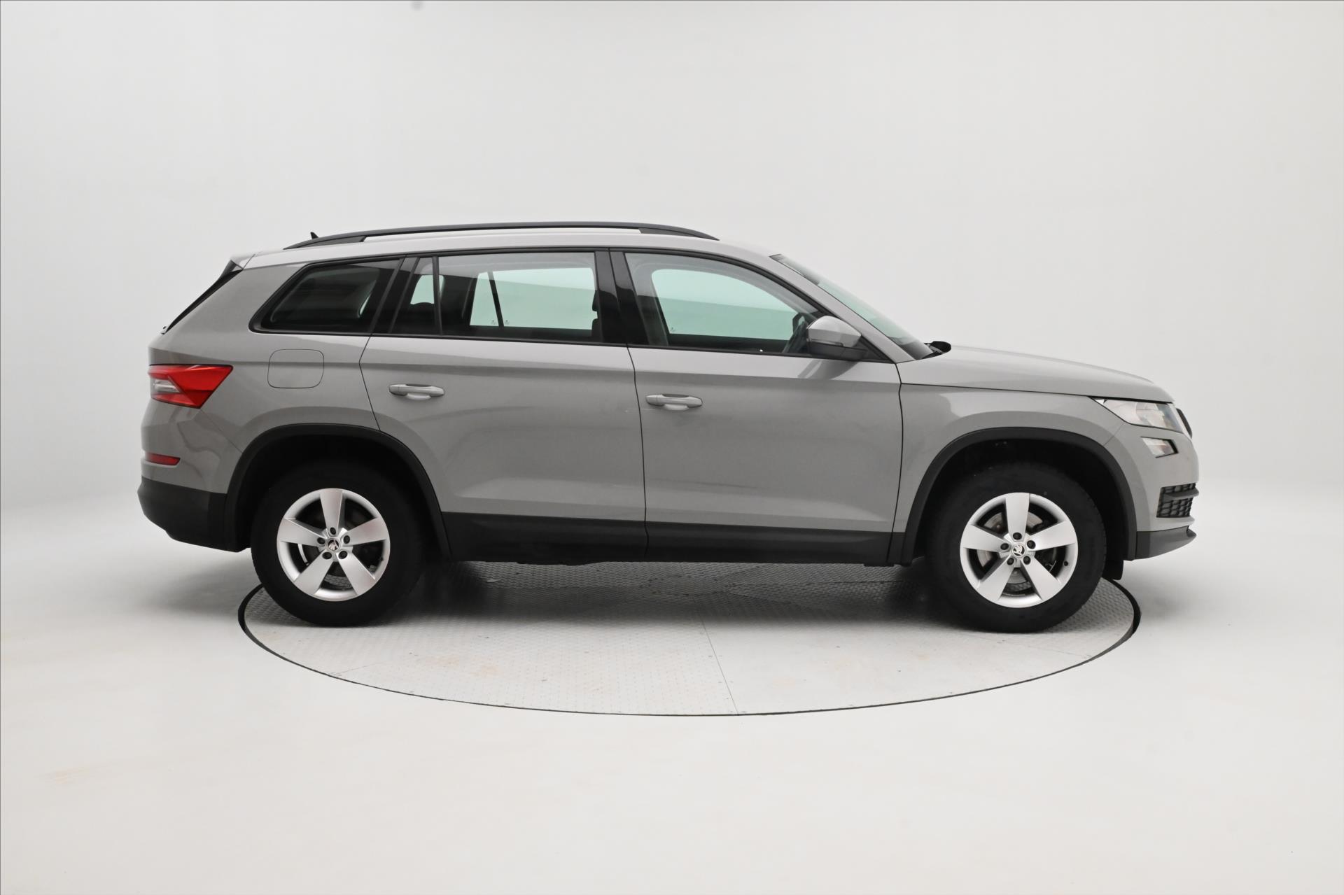 Hlavní fotografie vozu Škoda Kodiaq 1,5 TSI 110 kW DSG Ambition ZÁRUKA AŽ 5 LET (4)