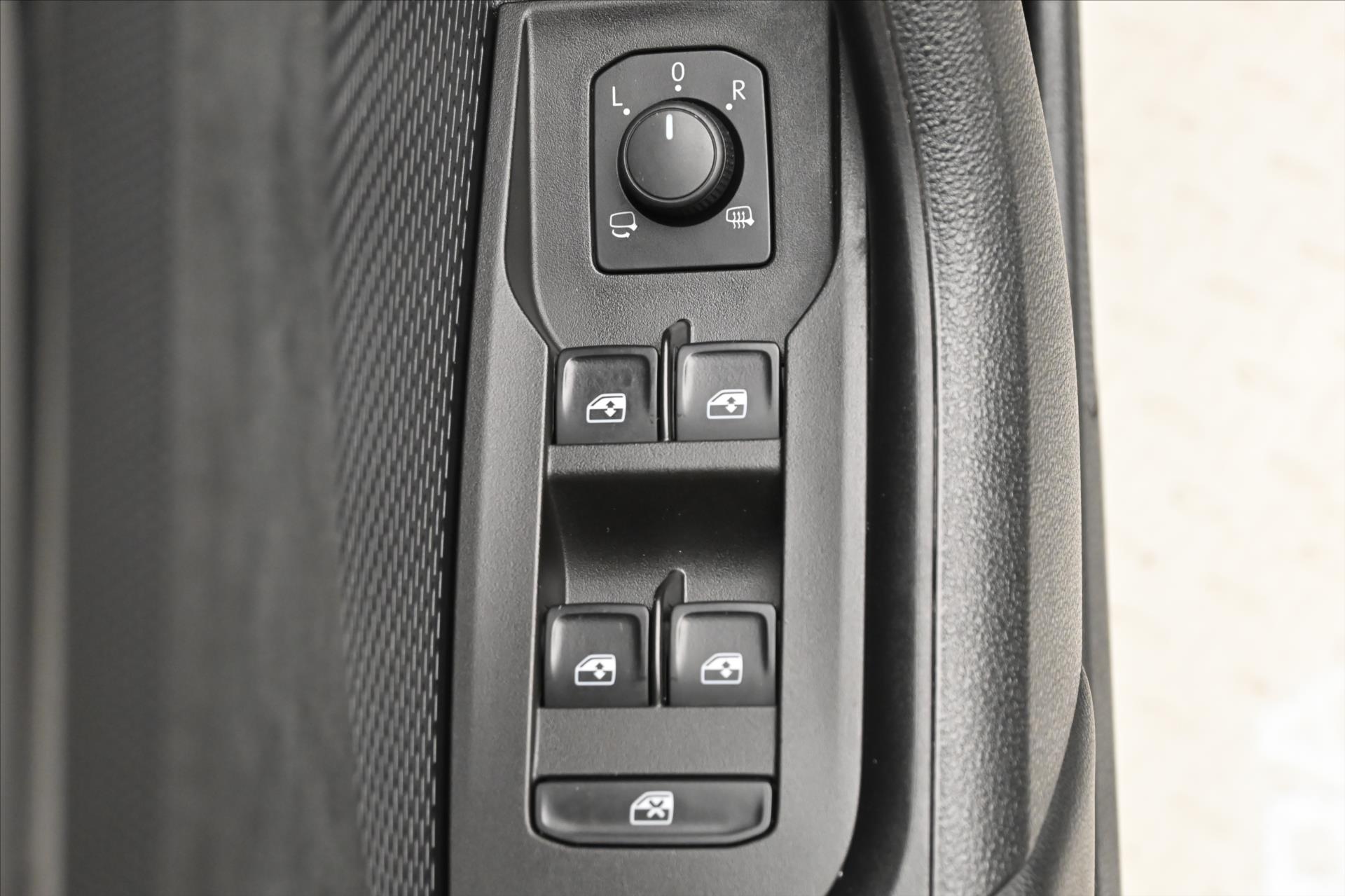 Hlavní fotografie vozu Škoda Octavia 2,0 TDI 147kW RS DSG Záruka až 5 let (25)