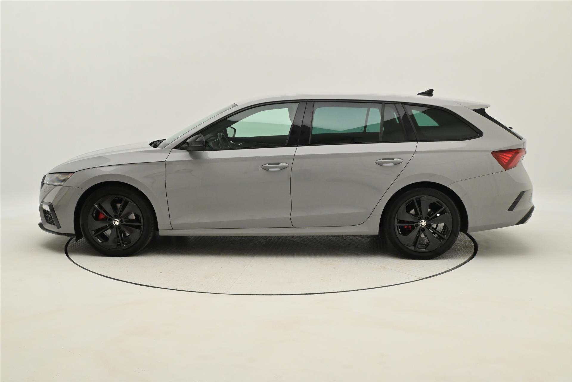 Hlavní fotografie vozu Škoda Octavia 2,0 TDI 147kW RS DSG Záruka až 5 let (8)