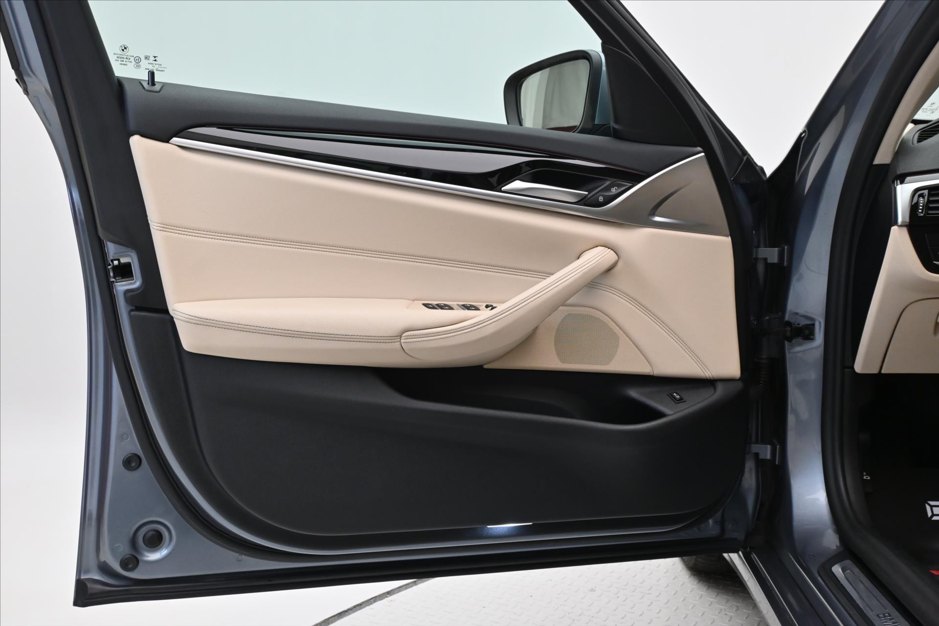 Hlavní fotografie vozu BMW Řada 5 3,0 530d 210 kW x-Drive AT8 Záruka až 5 let (23)