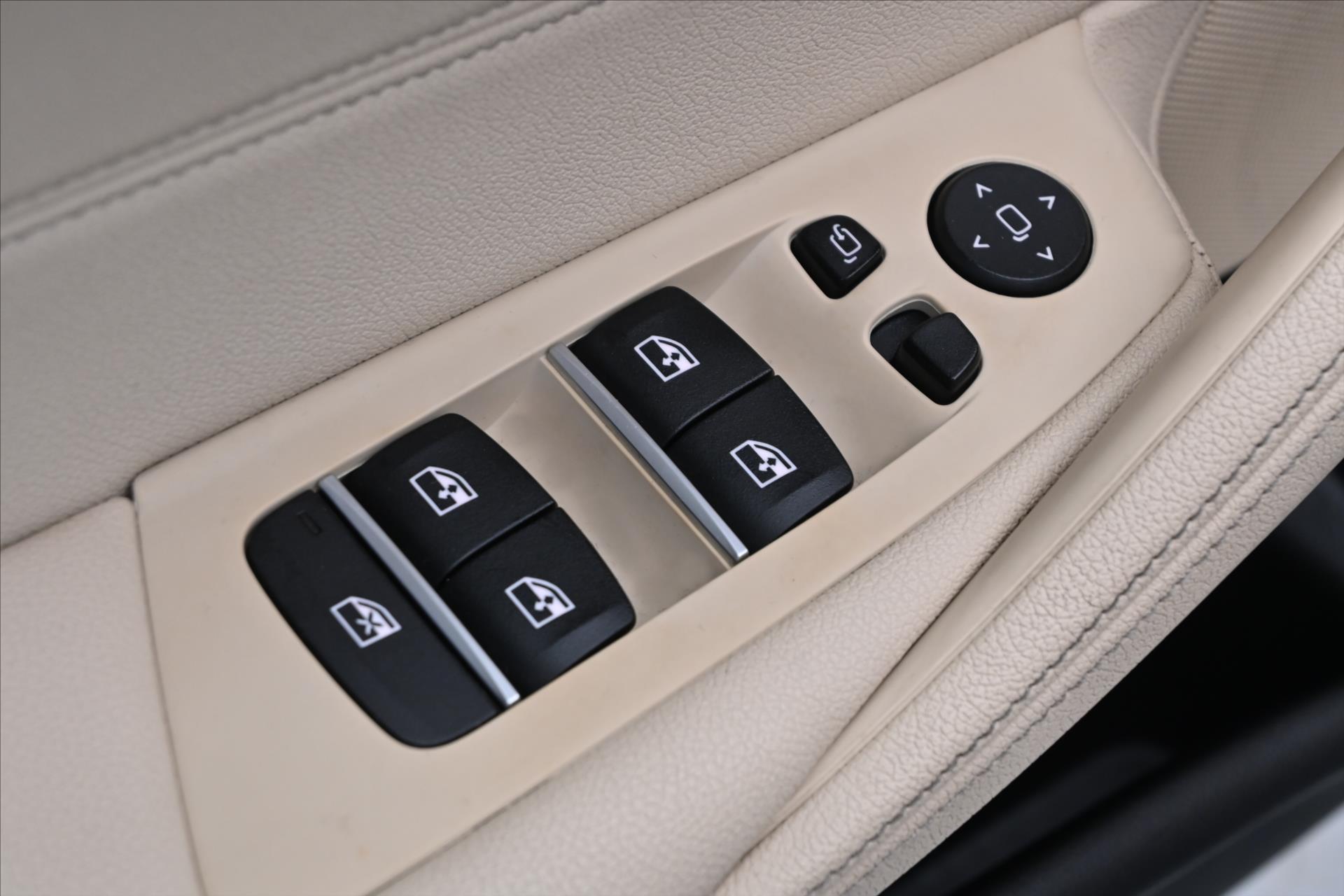 Hlavní fotografie vozu BMW Řada 5 3,0 530d 210 kW x-Drive AT8 Záruka až 5 let (24)