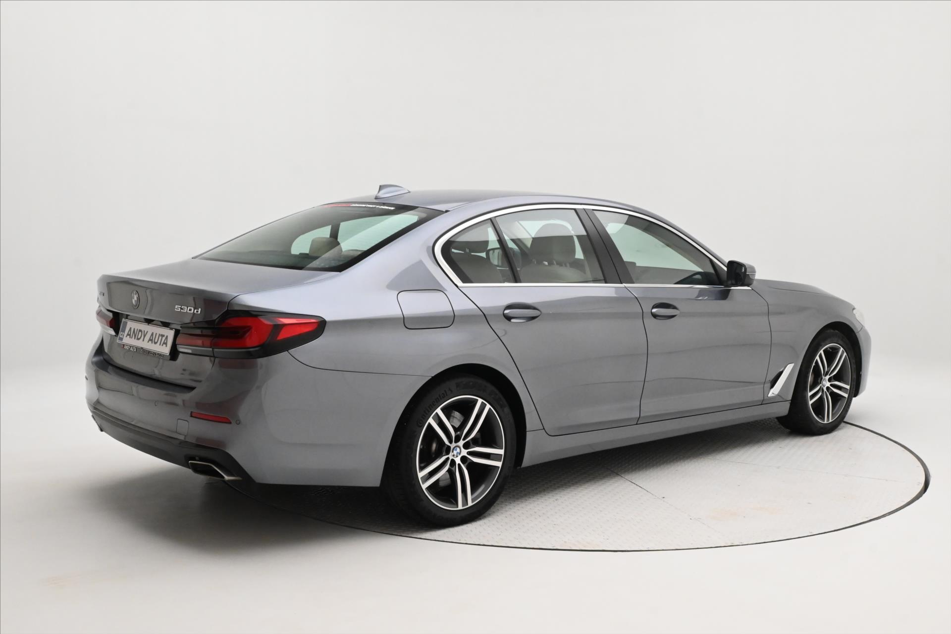 Hlavní fotografie vozu BMW Řada 5 3,0 530d 210 kW x-Drive AT8 Záruka až 5 let (5)