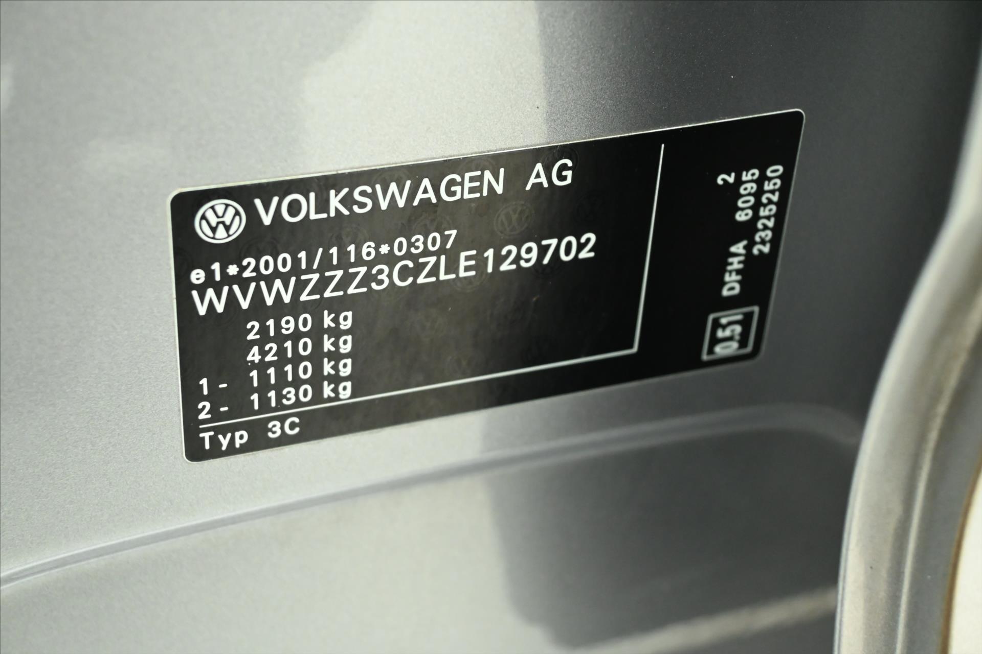 Main photo of the car Volkswagen Passat 2.0 TDI 140 kW DSG ELEGANCE Warranty up to 5 years (12)