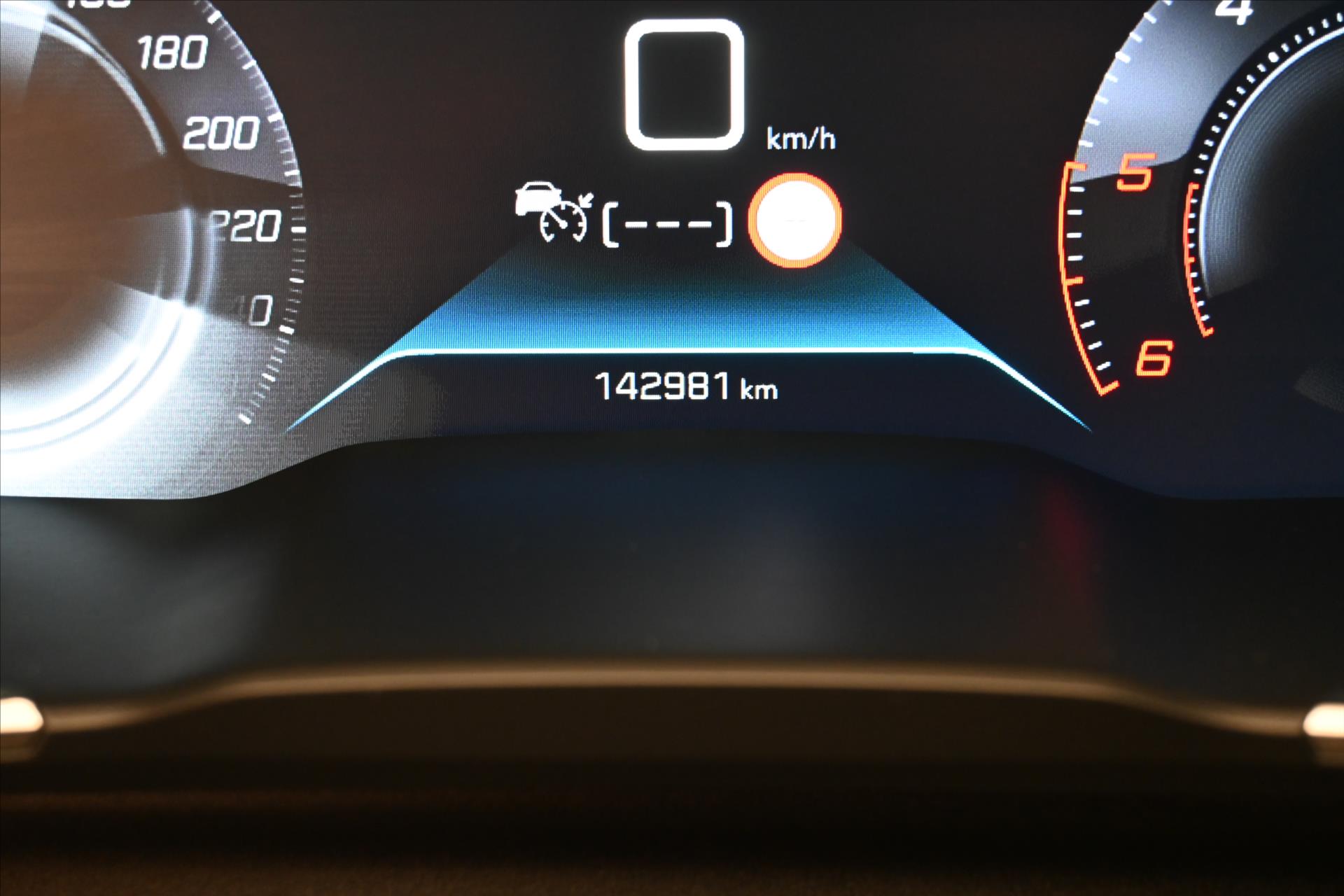 Hlavní fotografie vozu Peugeot 508 1,5 BlueHDi 96 kW AT8 Záruka až 5 let (17)