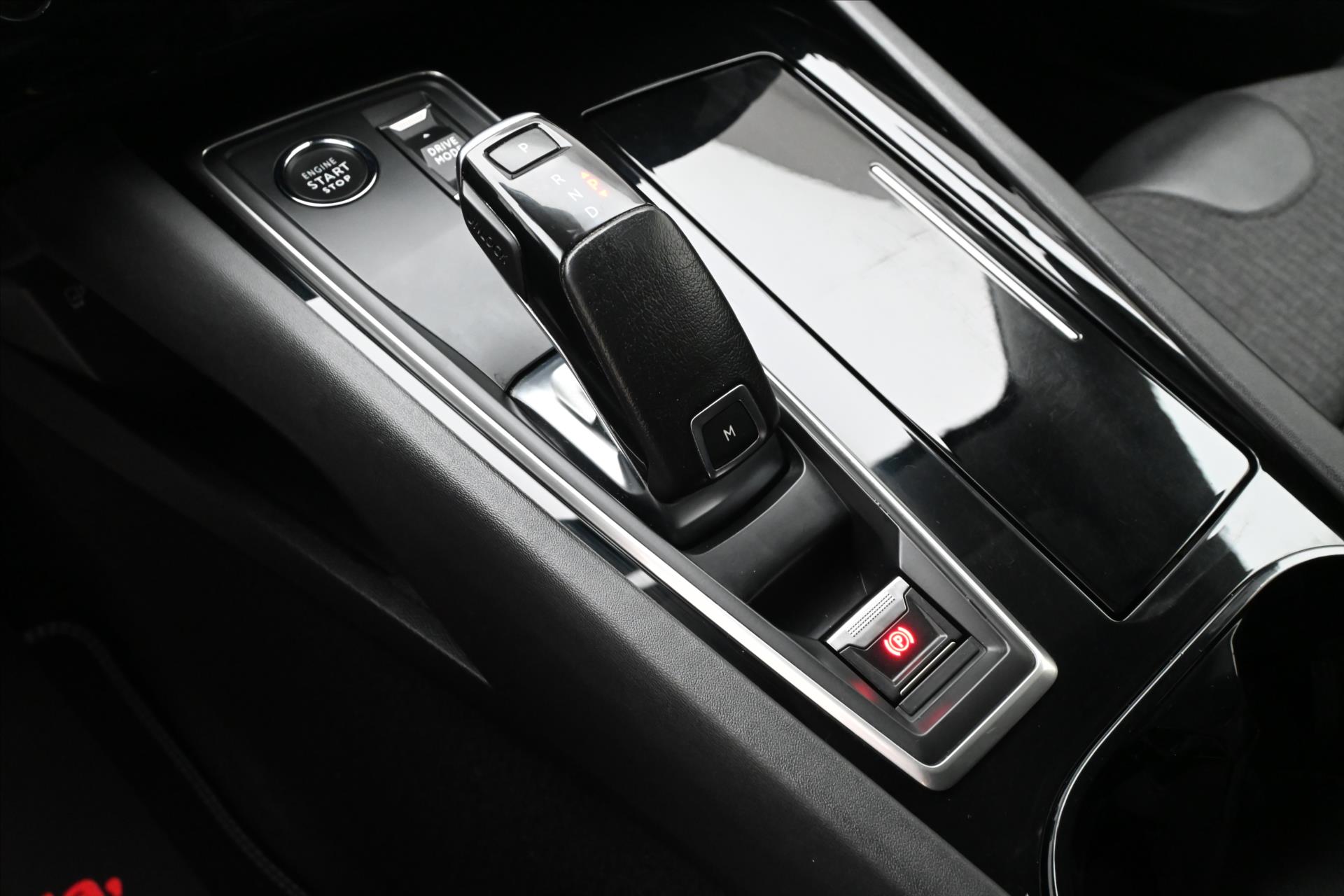 Hlavní fotografie vozu Peugeot 508 1,5 BlueHDi 96 kW AT8 Záruka až 5 let (22)