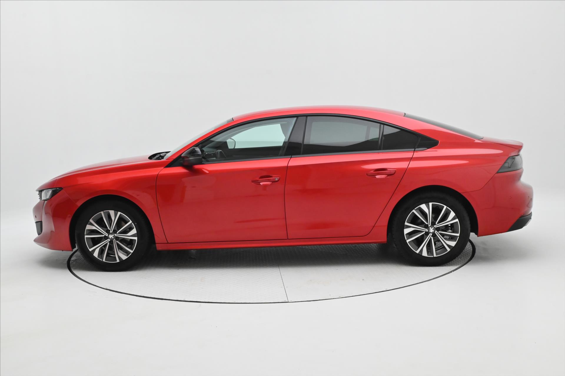 Hlavní fotografie vozu Peugeot 508 1,5 BlueHDi 96 kW AT8 Záruka až 5 let (8)