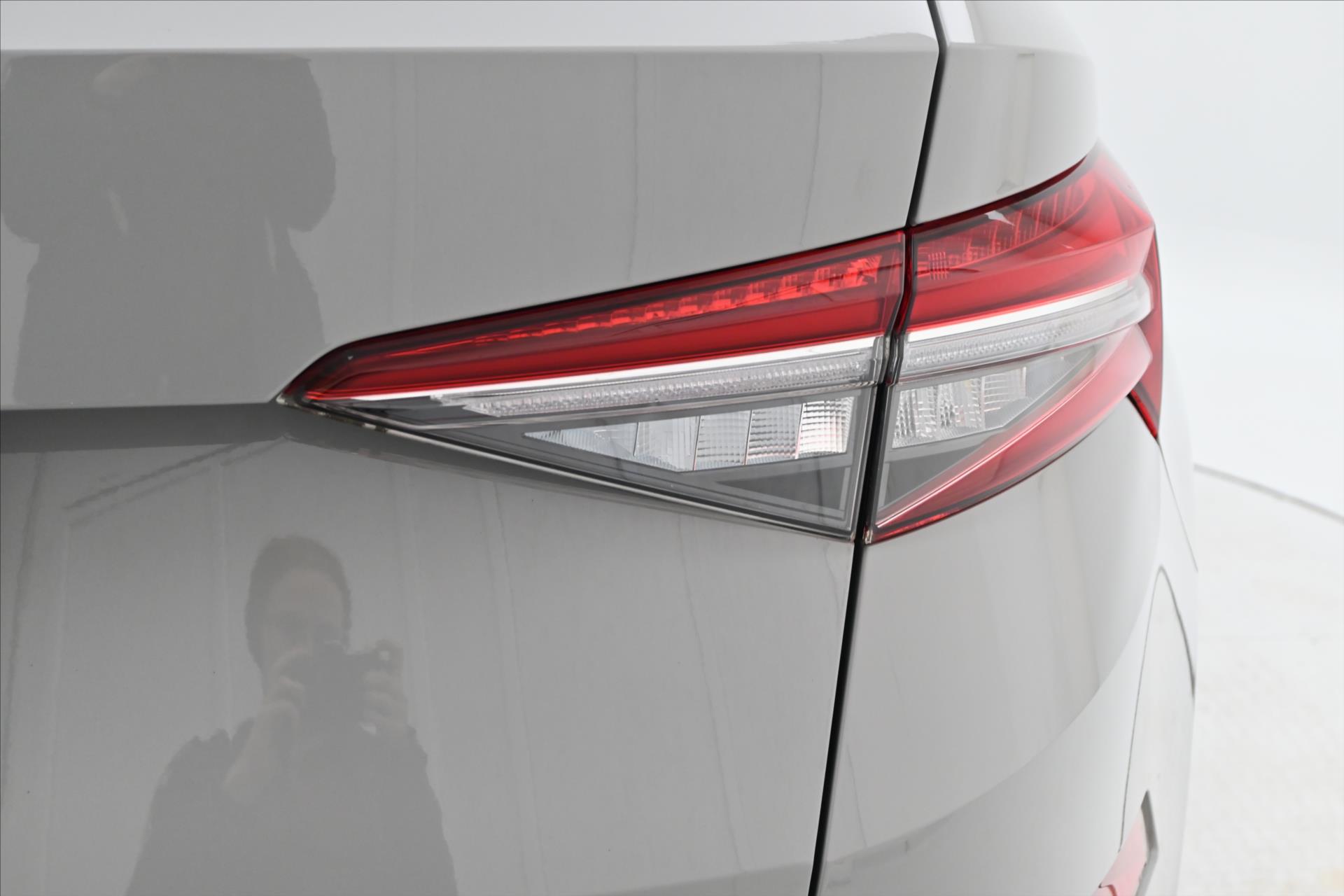 Hlavní fotografie vozu Škoda Kodiaq 1,5 TSI 110 kW Business Edition Záruka až 5 let (30)
