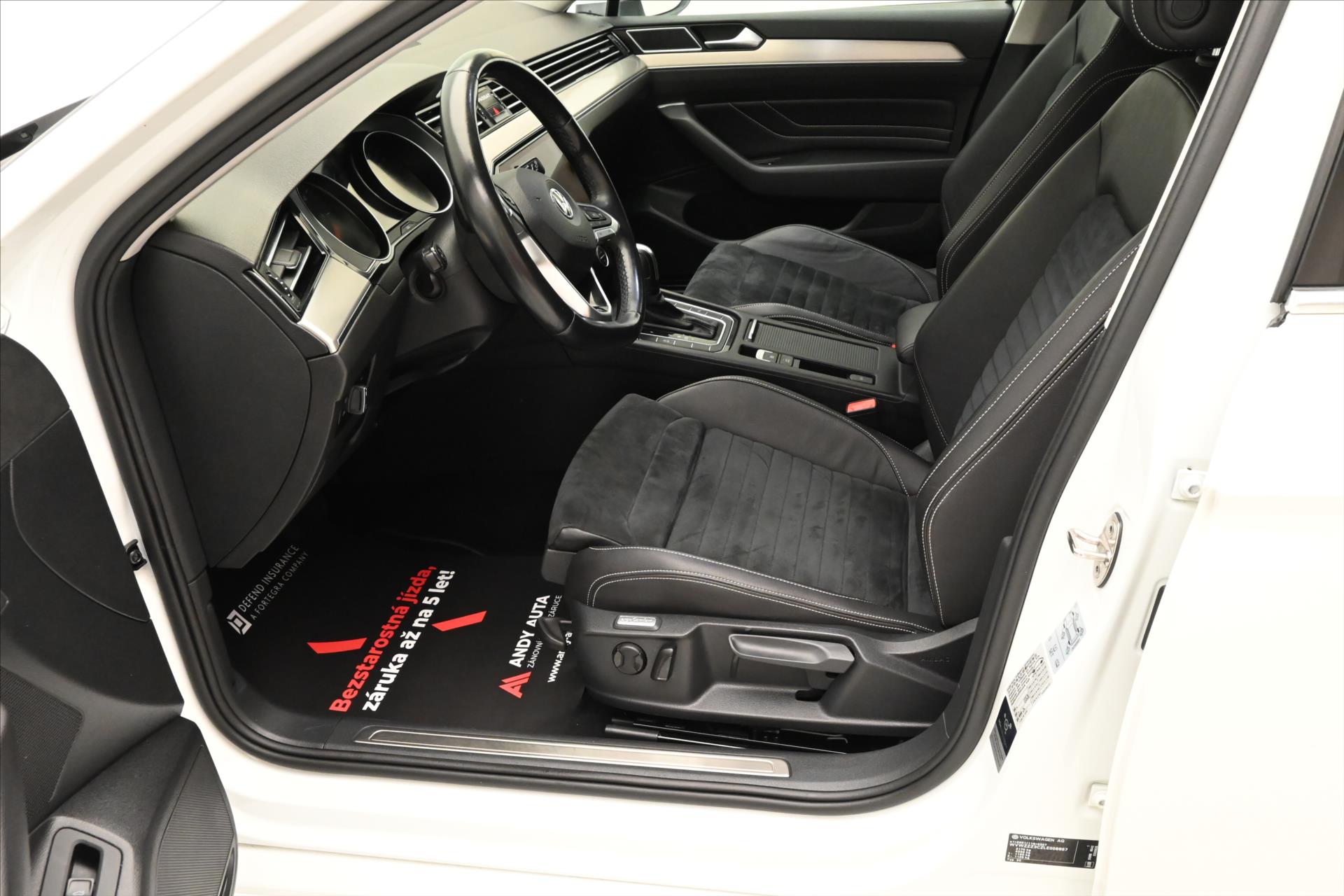 Hlavní fotografie vozu Volkswagen Passat 2,0 TDI 110 kW DSG Elegance Záruka až 5 let (13)